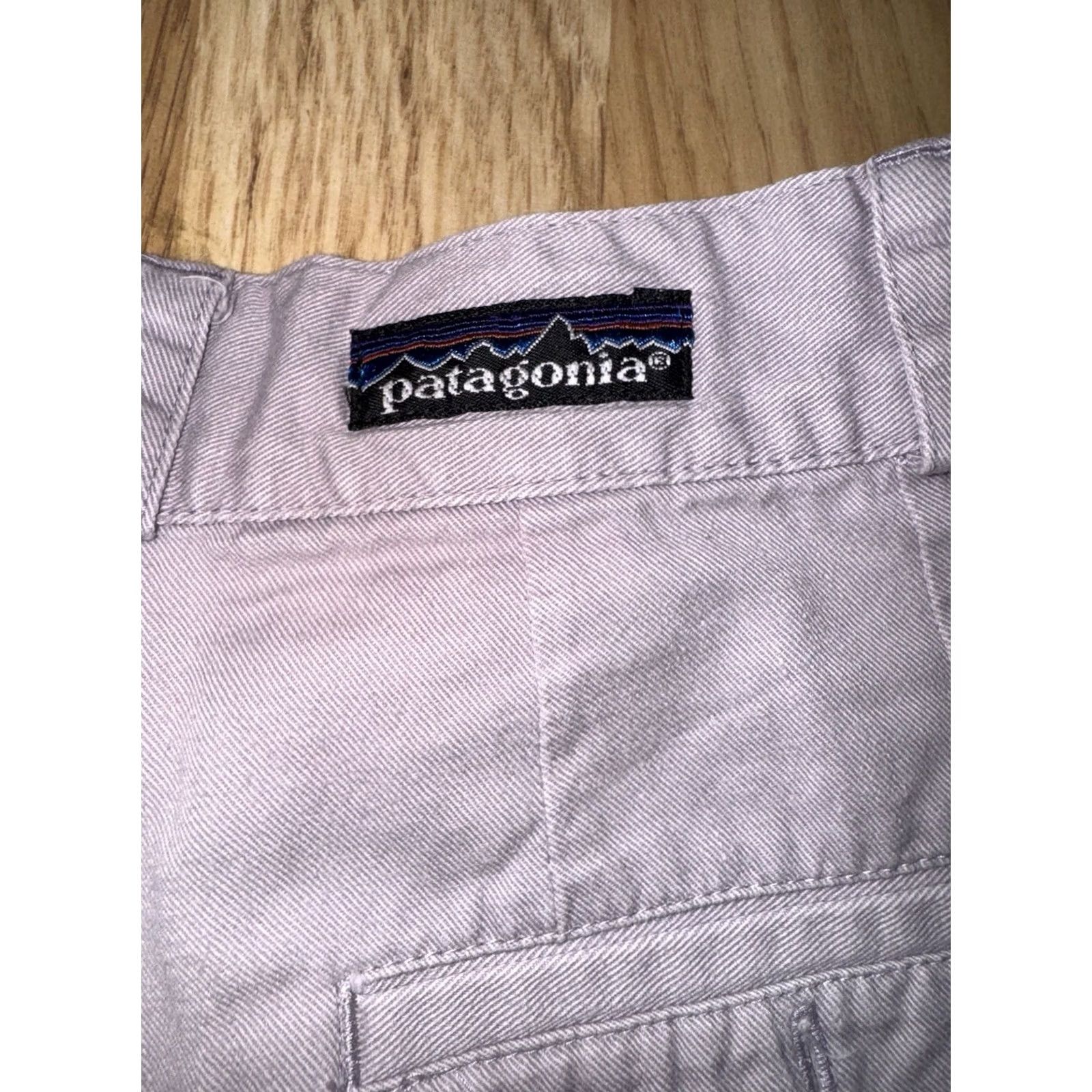 Patagonia VINTAGE Patagonia Stand Up Hiking Shorts Women’s Size 8 Cotton Purple High Rise Size 30" / US 8 / IT 44 - 4 Thumbnail