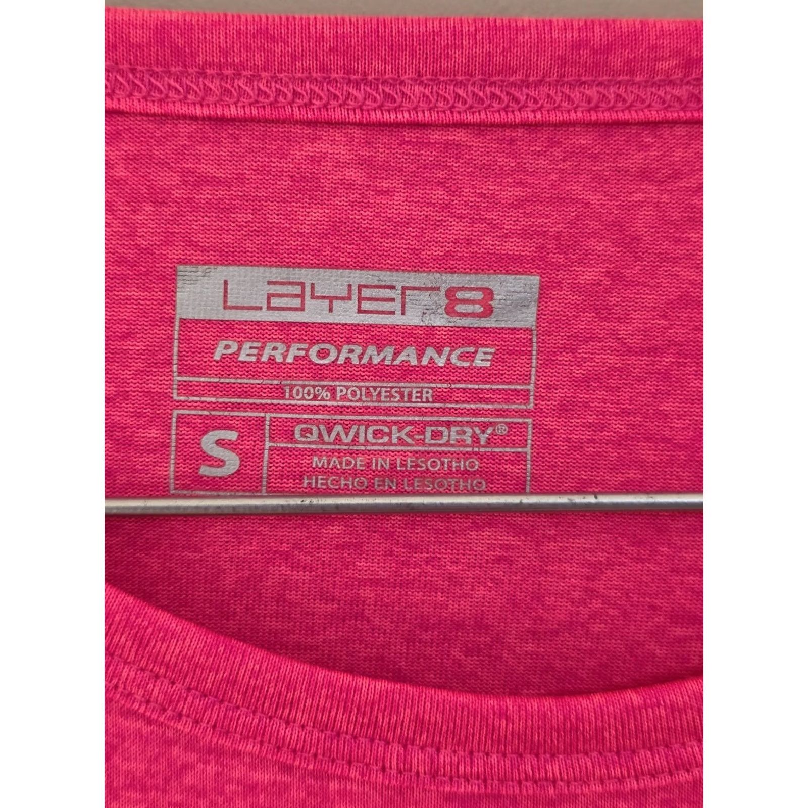 Layer 8 Layer 8 Performance T-Shirt Women's S Pink Polyester Qwick-Dry Long Sleeve Crew Neck Pullover Top Activewear Size S / US 4 / IT 40 - 3 Thumbnail