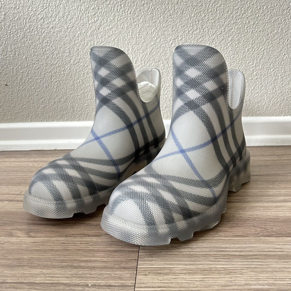 Burberry Burberry Marsh ‘Lichen’ Ankle Rubber Boot sz 8M (41EU) Size US 8 / EU 41 - 2 Thumbnail