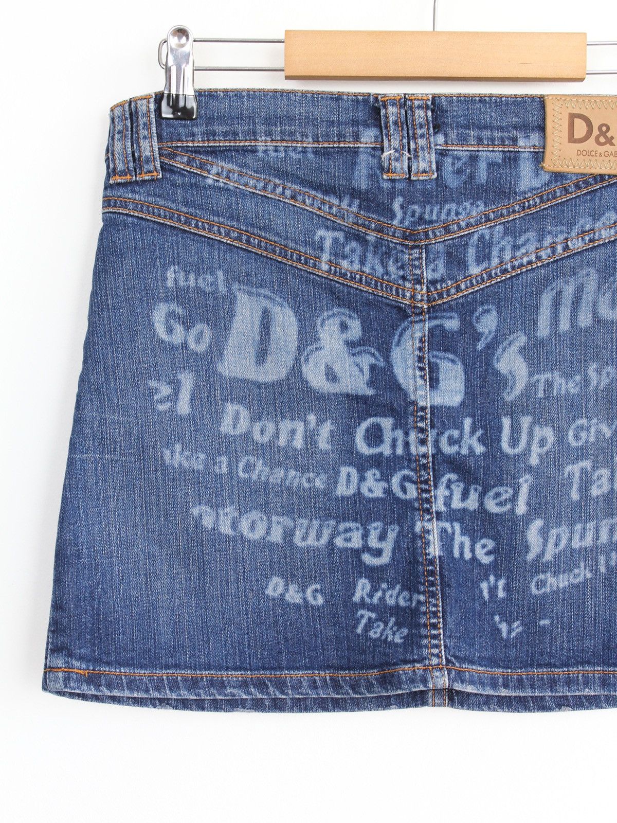 Dolce & Gabbana Dolce Gabbana y2k Denim Mini Skirt Big Logo Size 28" / US 6 / IT 42 - 3 Thumbnail