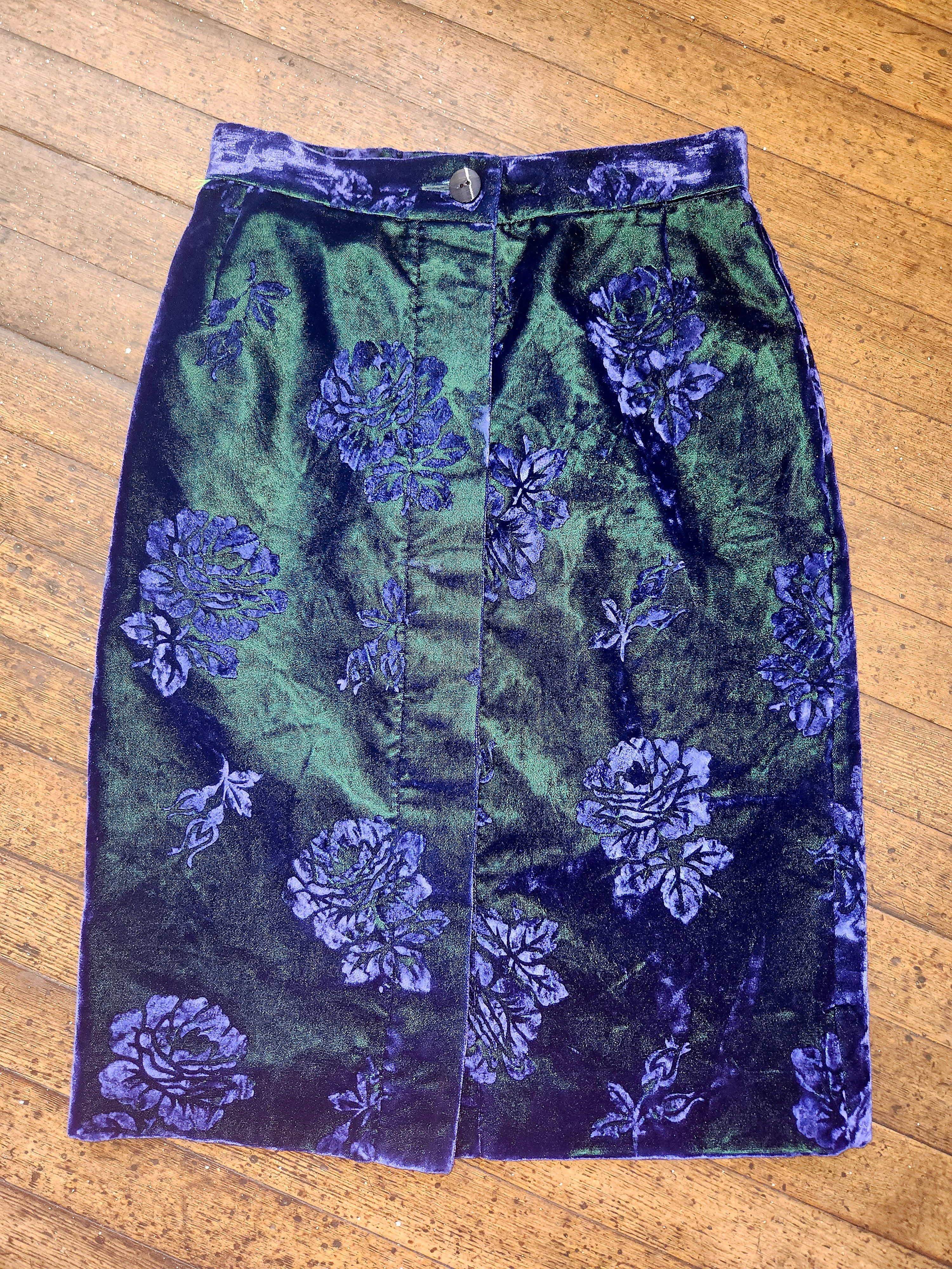 Krizia Vintage Krizia Crushed Velvet Skirt Size 40" / US 18 - 10 Thumbnail