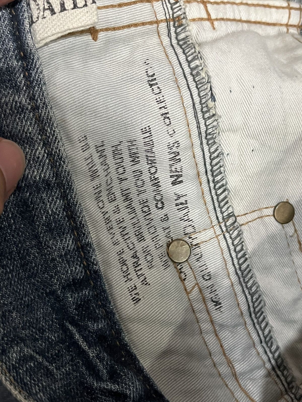 Hysteric Glamour Japanese Brand Daily News Double Waist Distressed Blue Jeans Size US 33 - 15 Thumbnail