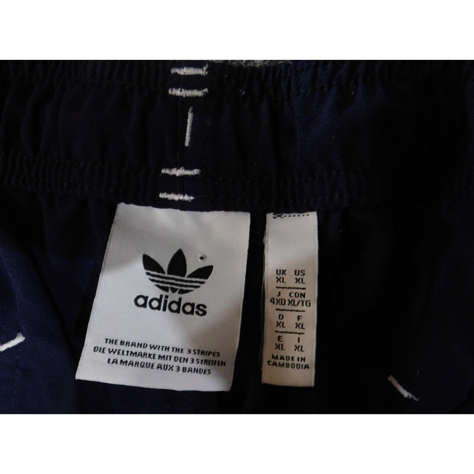 Adidas Adidas Pants Mens XL Trefoil Three Stripes Nylon Track Athletic Windbreaker Size US 36 / EU 52 - 7 Thumbnail