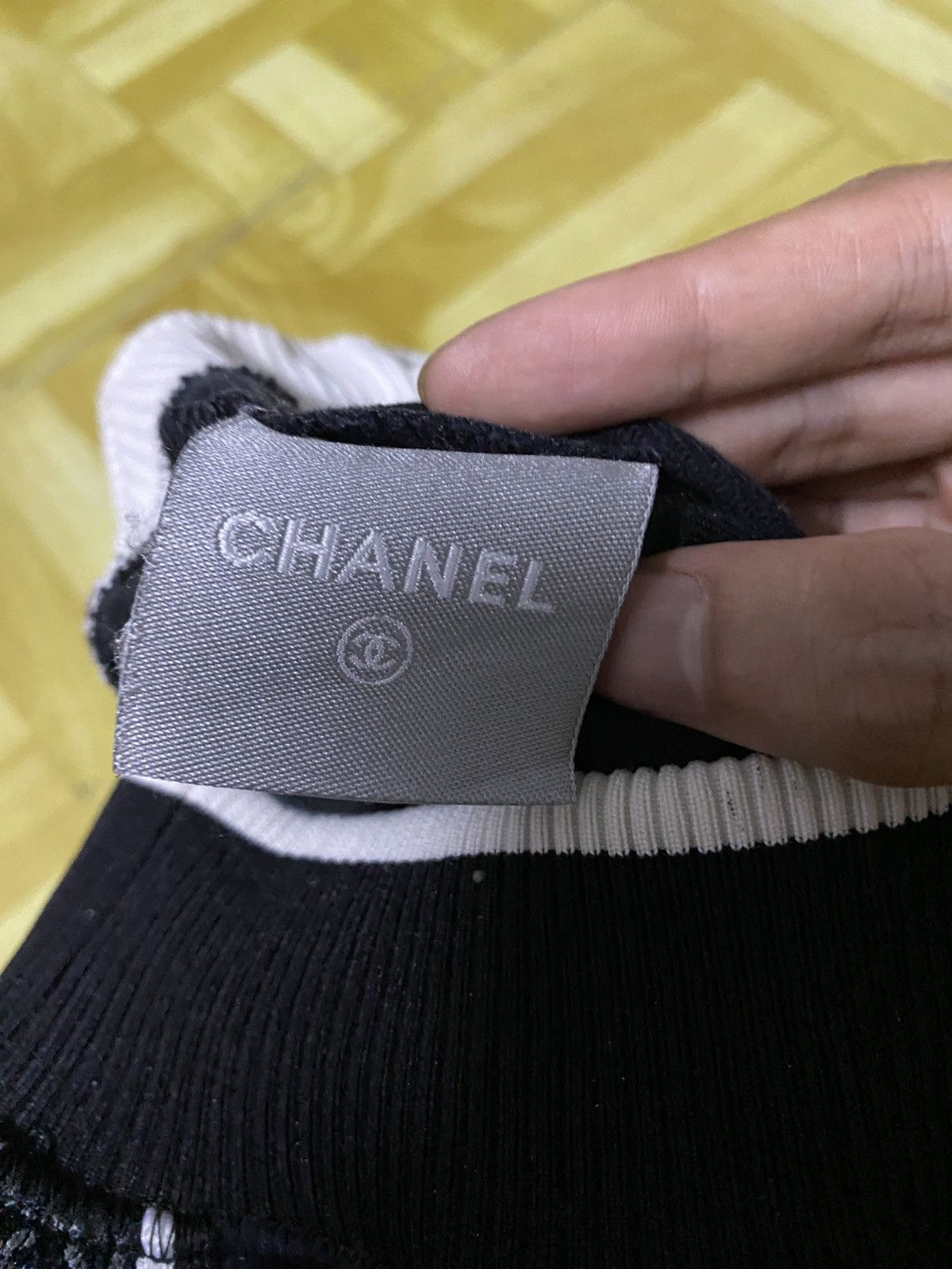 Chanel Chanel side track logo model B3383 sweatpants Size 33" - 7 Thumbnail