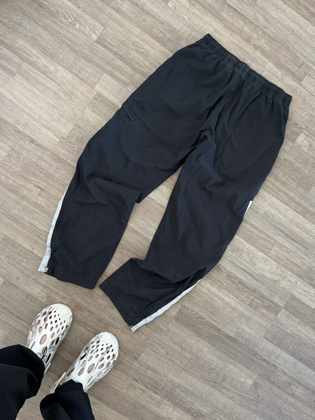 Nike Vintage Y2K Nike Track Drill Nylon Air Max Joggers Sk8 Pants Size US 32 / EU 48 - 8 Thumbnail