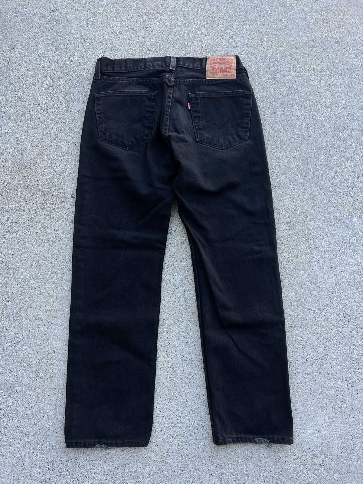 Levi's Vintage 2010s Black Levi’s 505 Relax Fit Jeans Size 32x30 Size US 32 / EU 48 - 2 Thumbnail