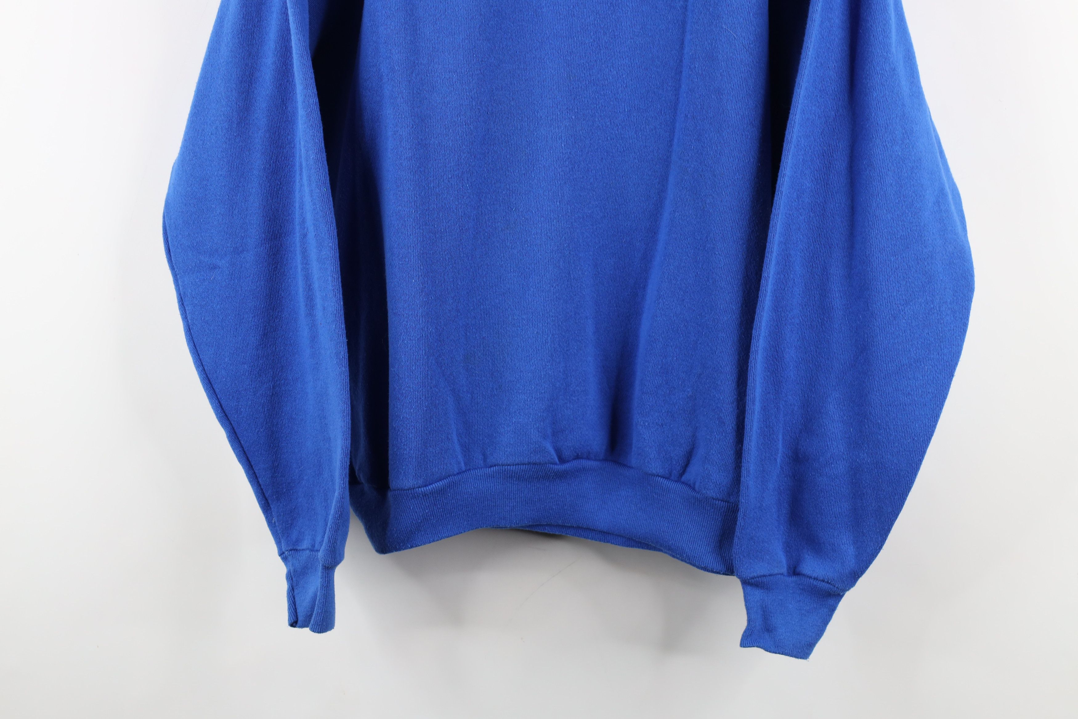 Vintage Vintage 90s Streetwear Crewneck Sweatshirt Royal Blue USA Size US L / EU 52-54 / 3 - 3 Thumbnail