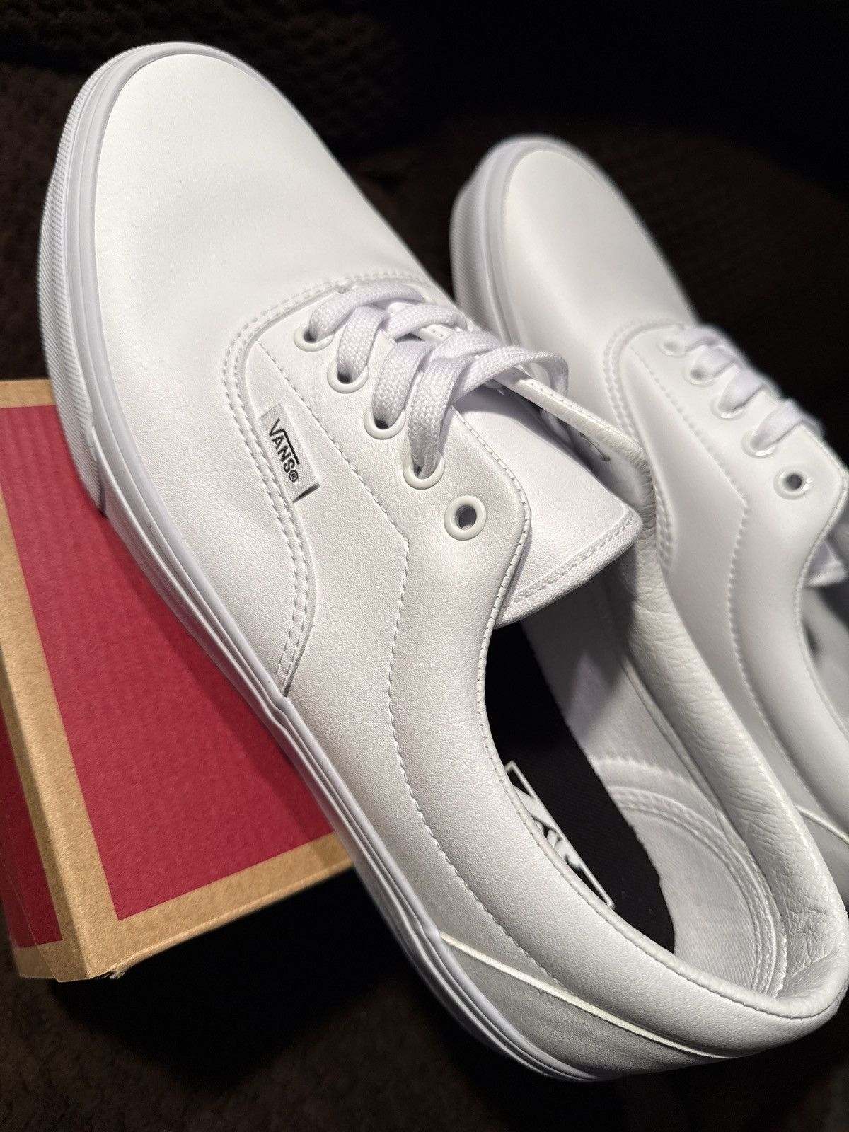 Vans Vans Era Classic Tumble “True White” Leather NEW w/ BOX 11.5 Size US 11.5 / EU 44-45 - 11 Thumbnail
