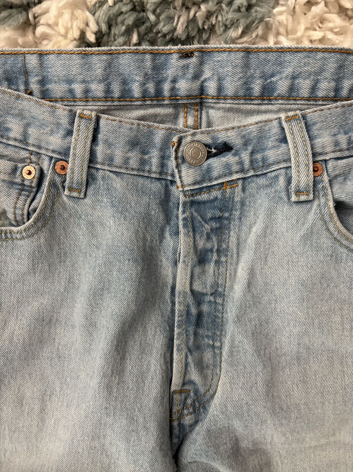 Levi's Levis 501 - Light Blue Wash - 34/32 Size US 34 / EU 50 - 3 Thumbnail