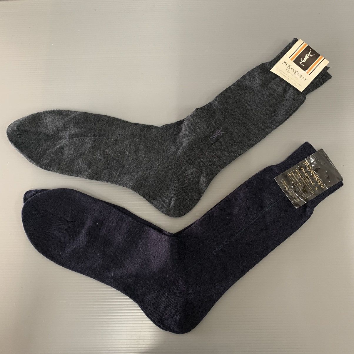 Yves Saint Laurent Yves Saint Laurent Socks and Ties Size ONE SIZE - 4 Thumbnail