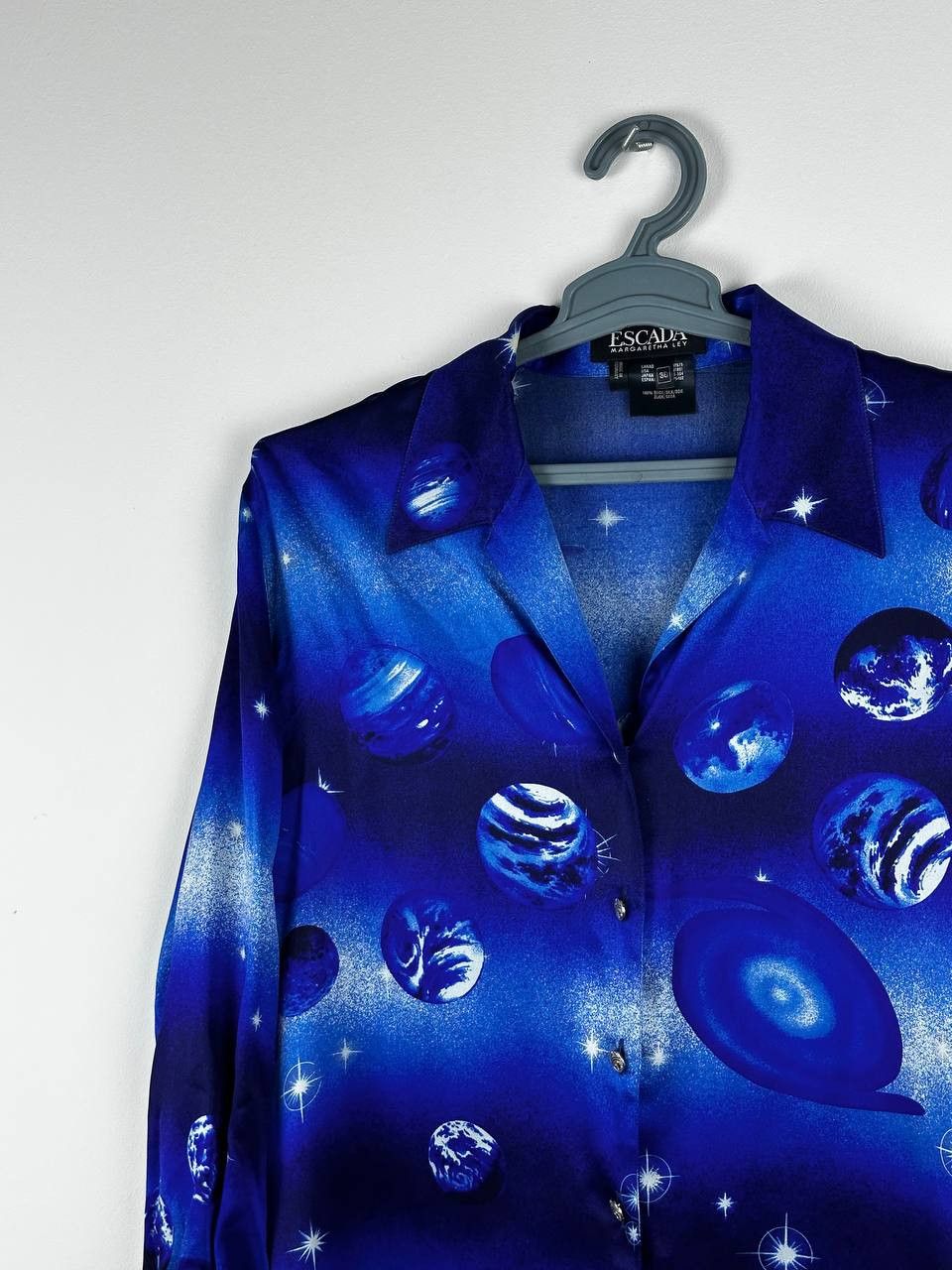 Escada × Vintage 90s Escada Margaretha Ley Blue Space Abstract Silk Blouse Size XS / US 0-2 / IT 36-38 - 3 Thumbnail