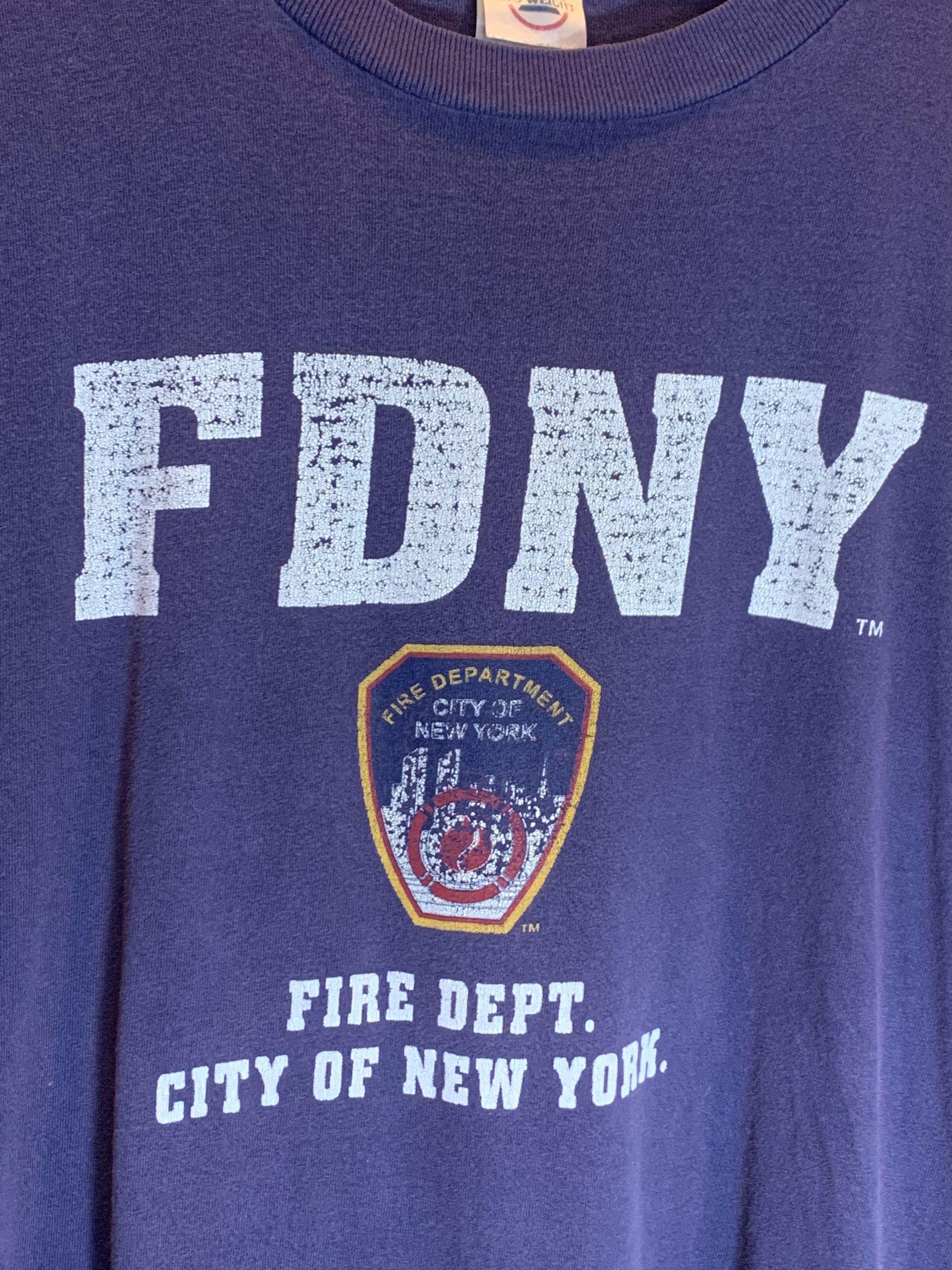 Vintage *RARE* Vintage 90’s FDNY Fire Department New York T-Shirt M Size US M / EU 48-50 / 2 - 2 Thumbnail