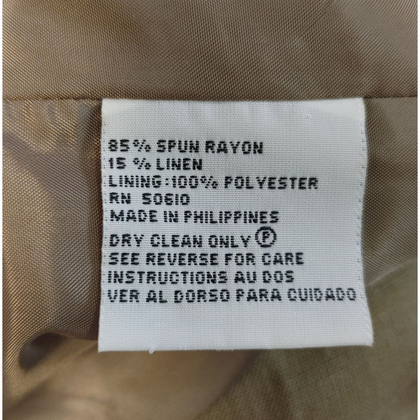 Kasper Kasper Women's Petite Beige 2pc Short Sleeve Button Top + A Size L / US 10 / IT 46 - 4 Thumbnail
