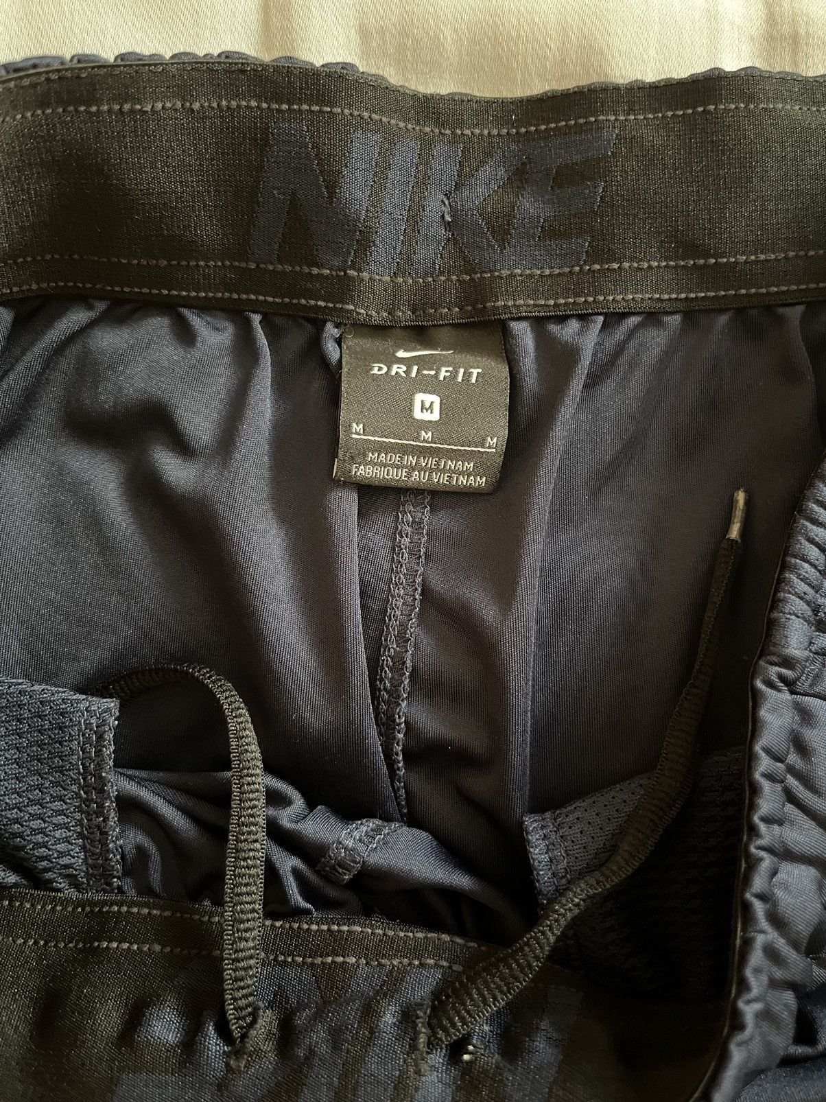 Nike Nike Shorts Size US 30 / EU 46 - 13 Thumbnail