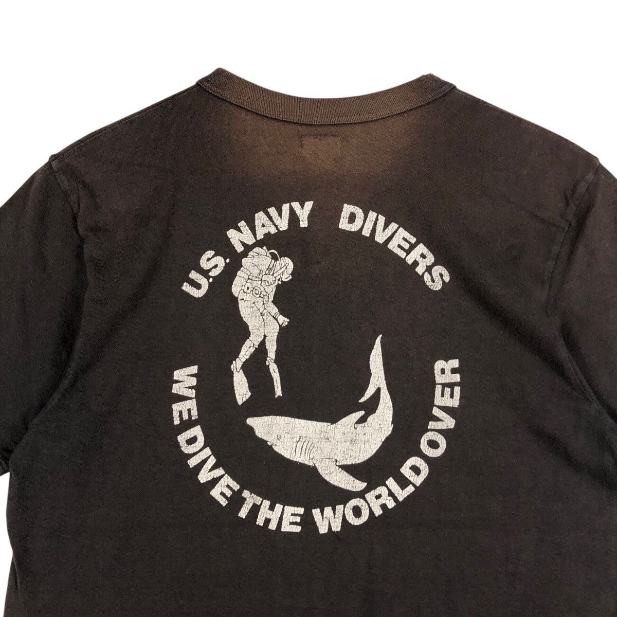 Vintage DUBBLE WORKS Union Made U.S. Navy Divers T-Shirt Size US M / EU 48-50 / 2 - 4 Thumbnail