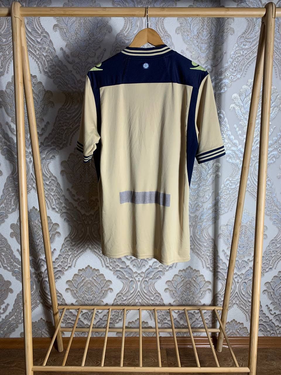 Vintage MACRON FC LEEDS UNITED ENGLAND RETRO SOXXER JERSEY Y2K 90s Size US XL / EU 56 / 4 - 13 Thumbnail