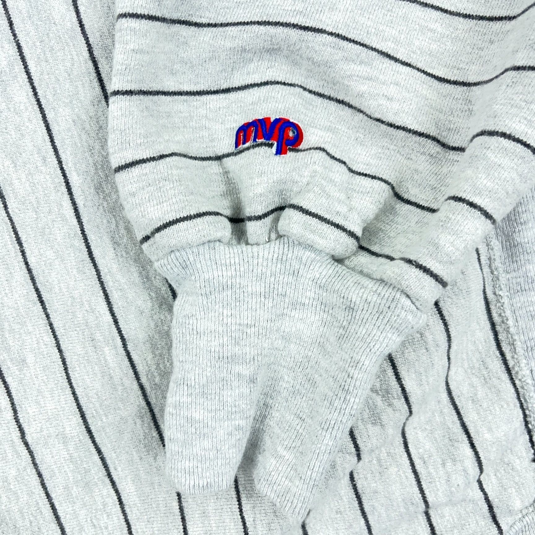 Vintage VINTAGE MVP Cor Sweatshirt Men XL Gray Striped Crewneck 80s USA Army Logo Built-in Lettering Size US XL / EU 56 / 4 - 5 Thumbnail