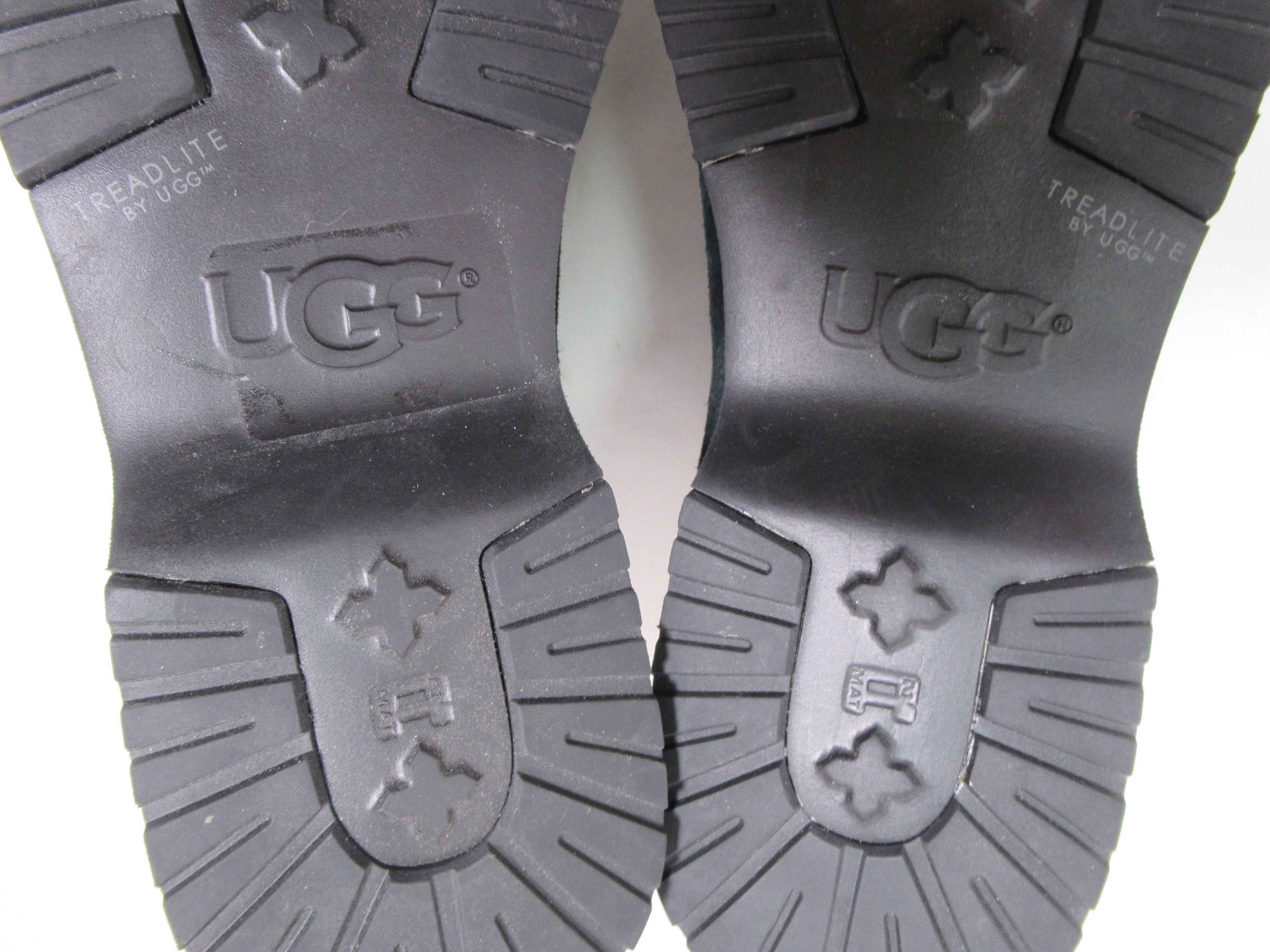 Ugg Ugg Men's Briscoe Chelsea Boots Suede Leather Black Size US 11 / EU 44 - 8 Thumbnail