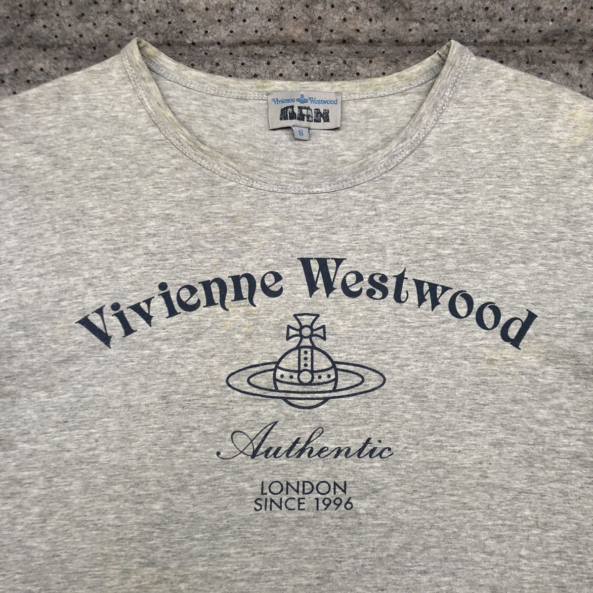 Vintage Vintage Vivienne Westwood Classic logo Tee Size US S / EU 44-46 / 1 - 3 Thumbnail