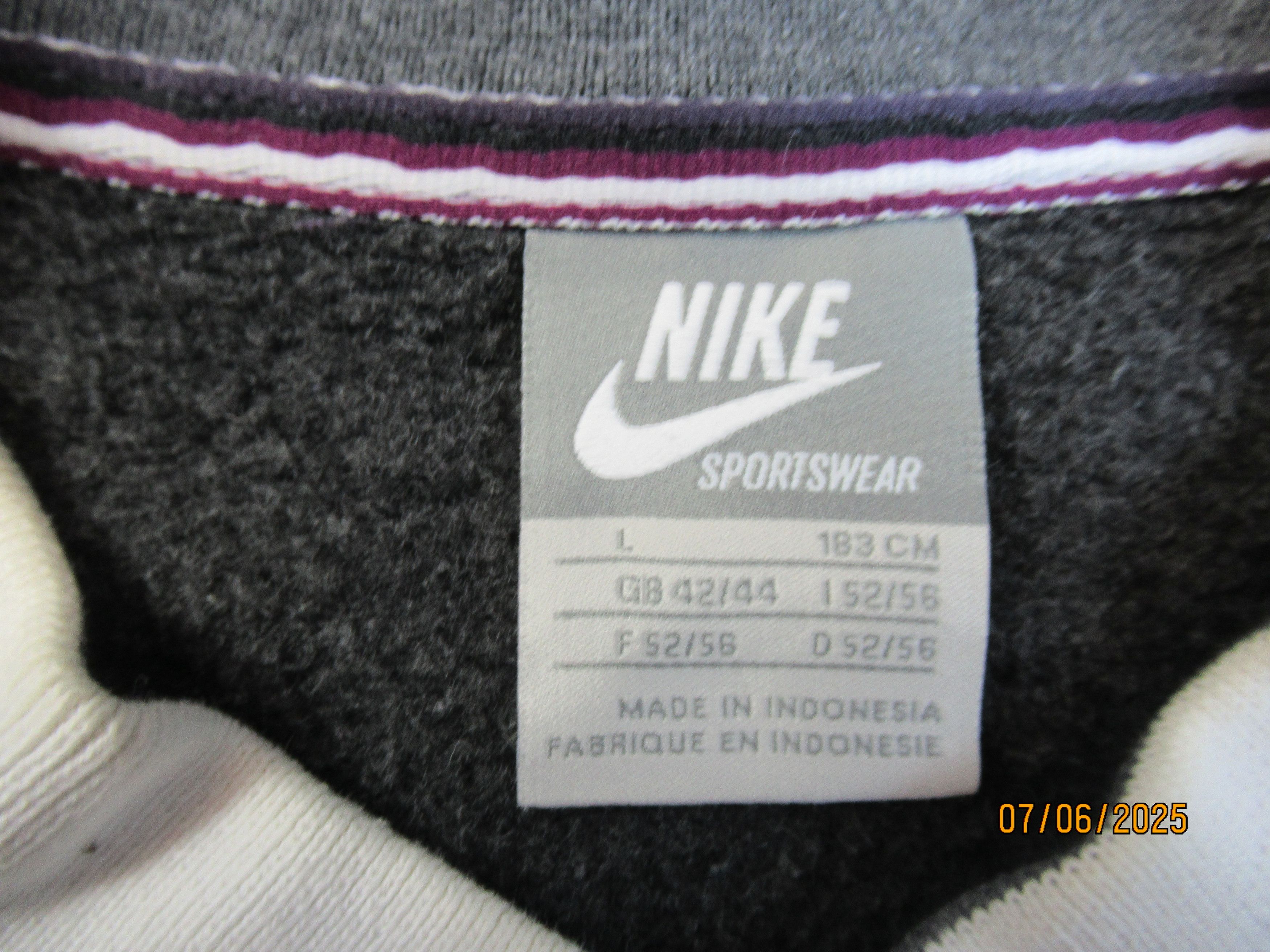 Nike Nike Sportswear grey/violet baseball jacket Size US L / EU 52-54 / 3 - 4 Thumbnail