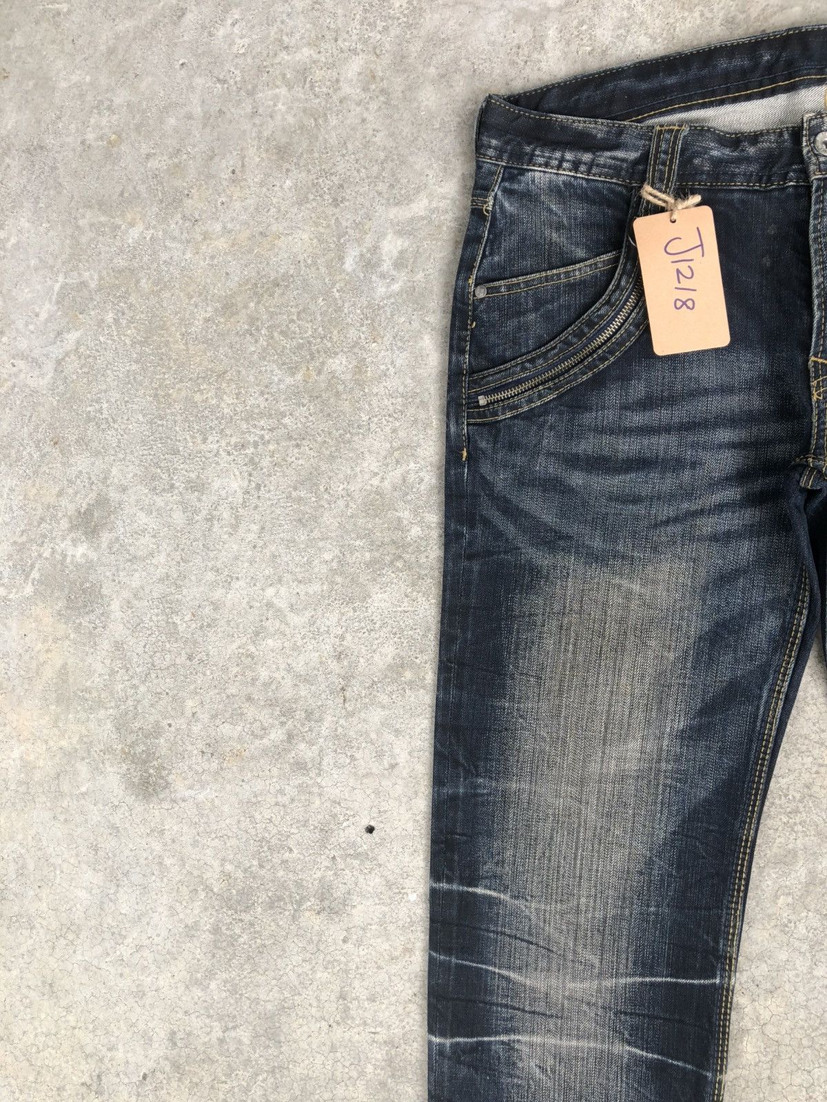 If Six Was Nine Japanese Nicole Flared Jeans Distressed Denim Size US 32 / EU 48 - 4 Thumbnail