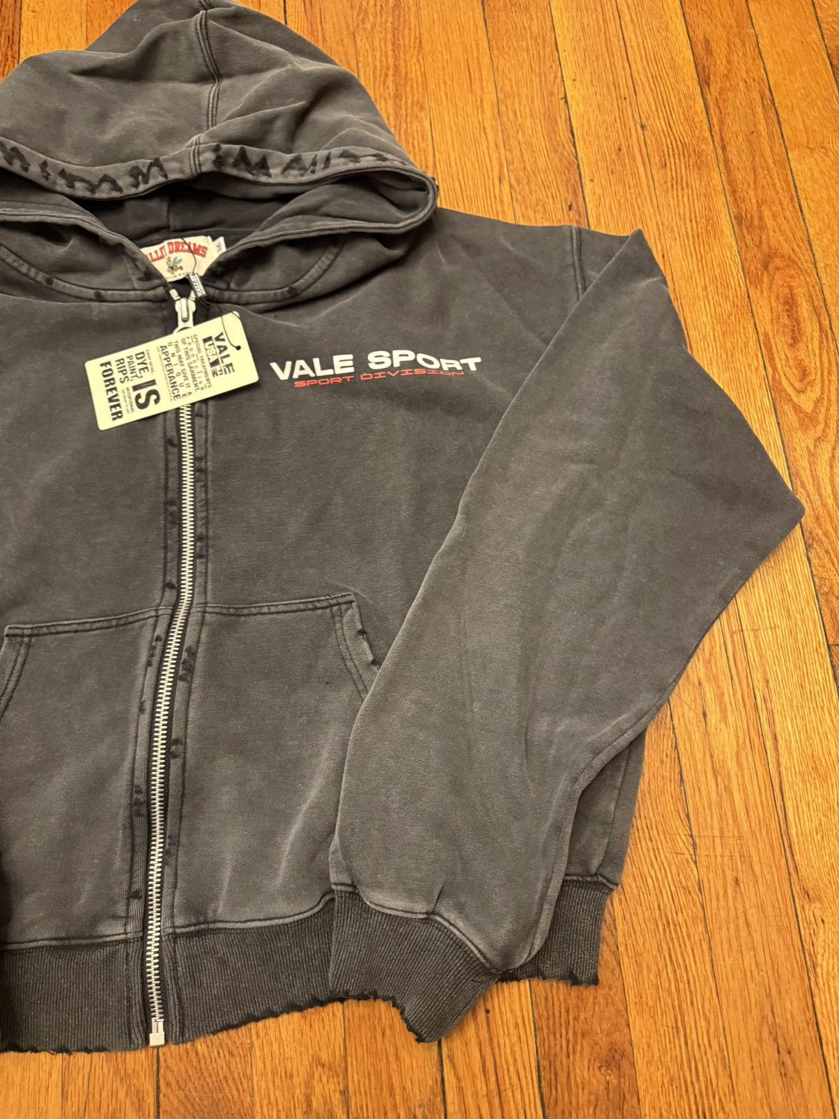 Vale Vale Staple Zip Sports Size Medium Size US M / EU 48-50 / 2 - 5 Thumbnail