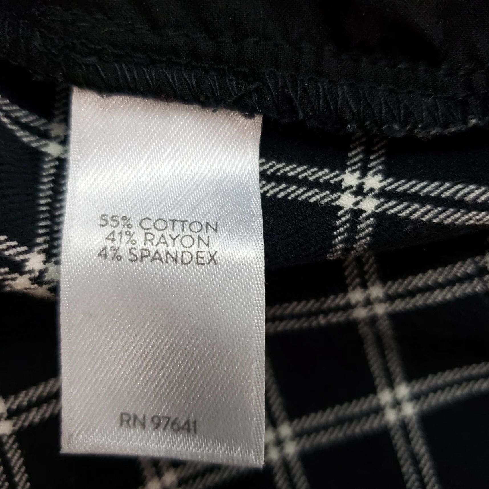 J. Jill J Jill Womens Premium Bi-Stretch Cropped Pants Sz 12 Black White Plaid Mid Rise Pants Women-Adult Casual Cropped 25.5 Inseam Mens? Size 34" / US 12 / IT 48 - 7 Thumbnail