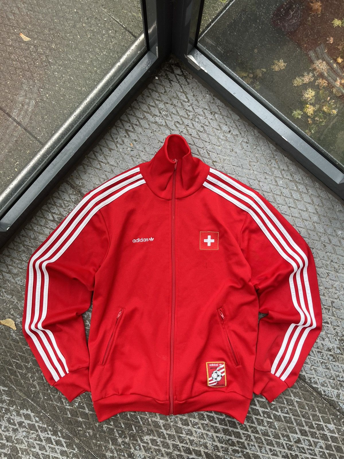 Adidas Jacket Adidas Switzerland 2008 vintage mens rare Size US S / EU 44-46 / 1 - 1 Thumbnail
