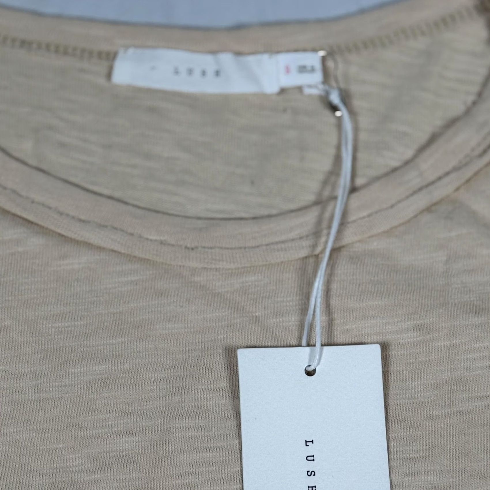 Vintage Lush Tank Top Womens Small Beige Ruffle Hem Sleeveless Jersey Knit Casual Spring Summer Ladies Sleeveless Crew Neck Pattern: Solid Women Size S / US 4 / IT 40 - 2 Thumbnail