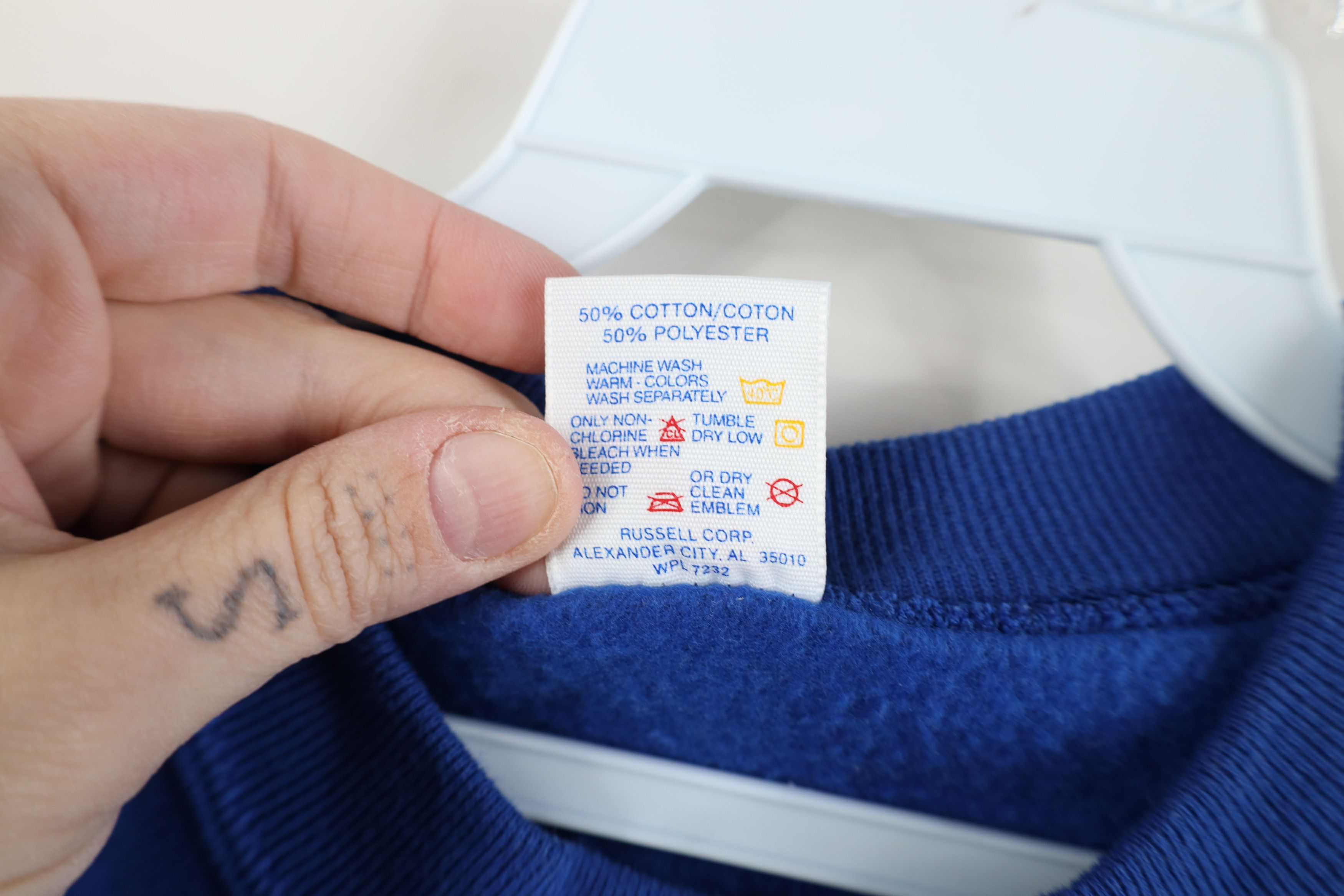 Vintage Vintage 90s Streetwear Crewneck Sweatshirt Royal Blue USA Size US M / EU 48-50 / 2 - 7 Thumbnail
