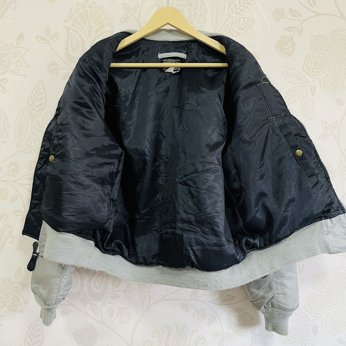 I. Spiewak And Sons Vintage I Spiewak & Sons Inc Bomber MA-1 Jacket Size US M / EU 48-50 / 2 - 17 Thumbnail