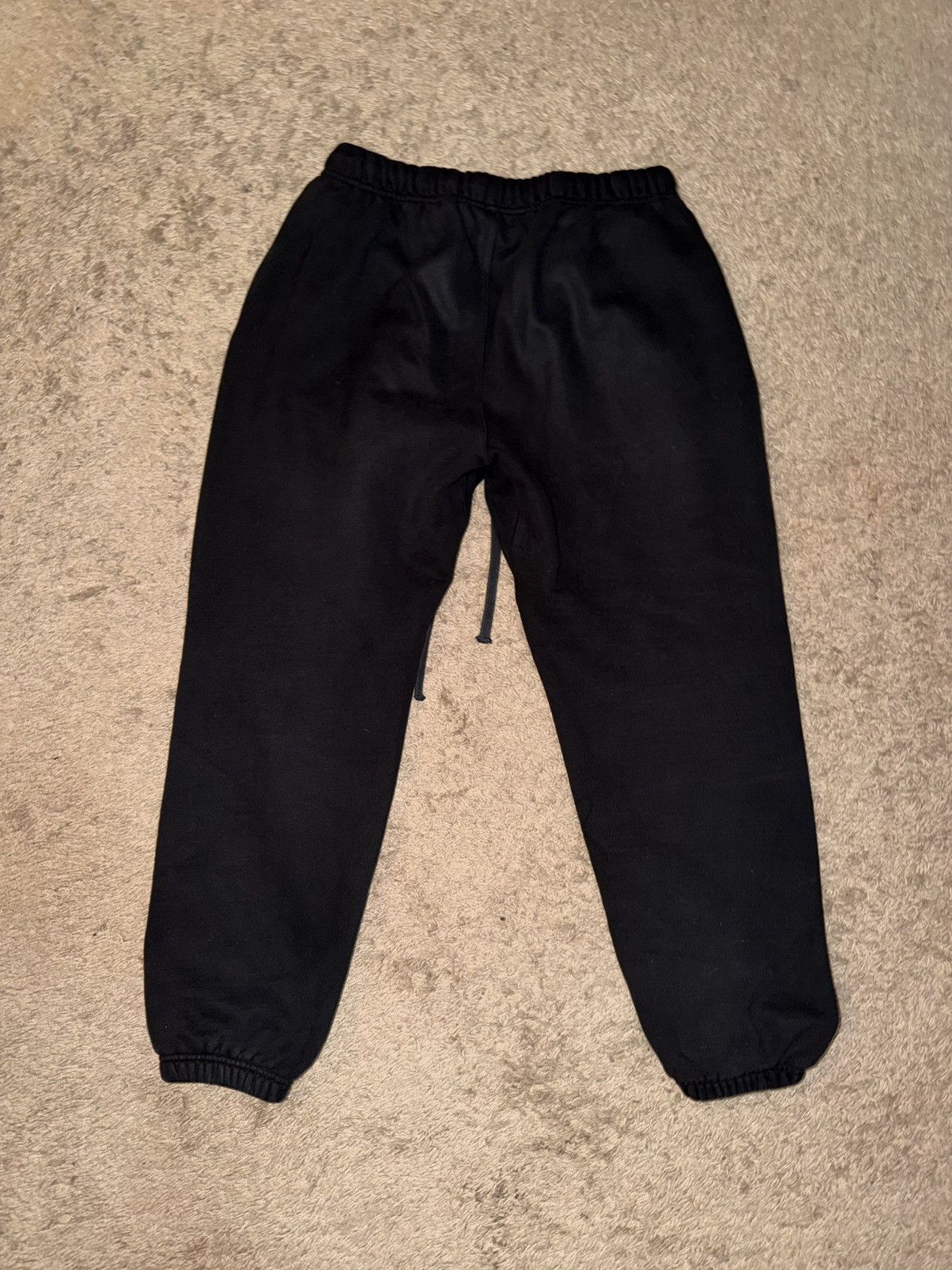 Essentials Fear of God Essentials Fleece Sweatpants ‘Black’ Size US 32 / EU 48 - 2 Thumbnail