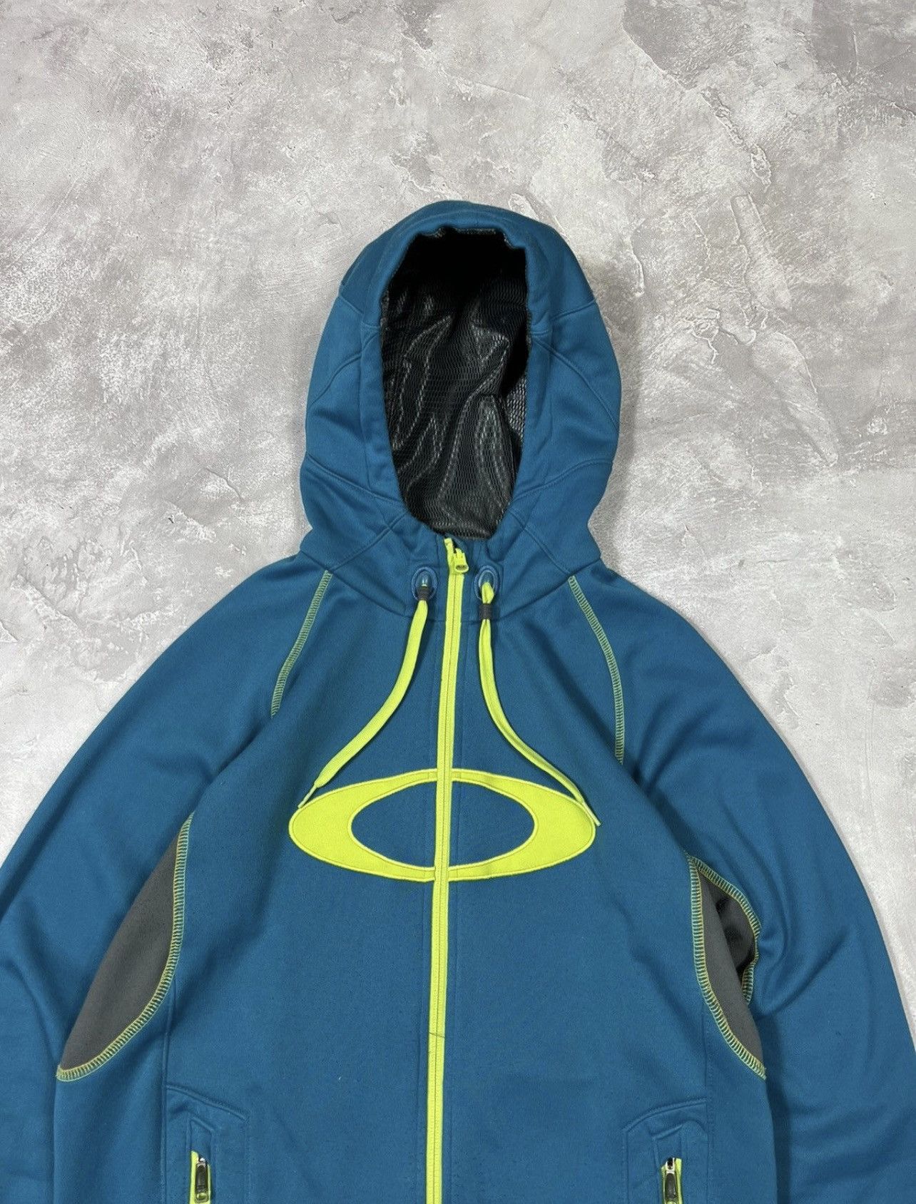 Vintage Vintage Oakley Outdoor Y2k Zip Hoodie Size M / US 6-8 / IT 42-44 - 3 Thumbnail