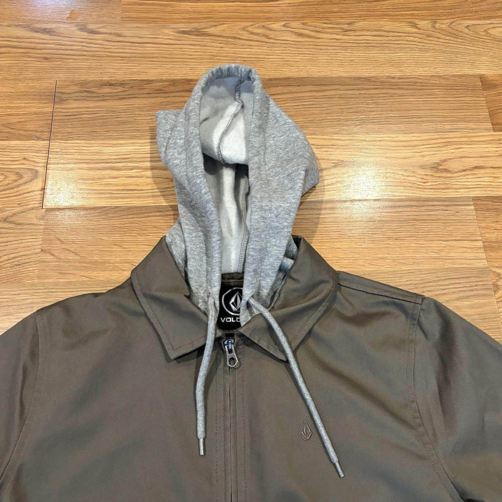 Volcom NWT Volcom Warren Jacket Mushroom Hooded Jacket Men’s Size Small Size US S / EU 44-46 / 1 - 3 Thumbnail