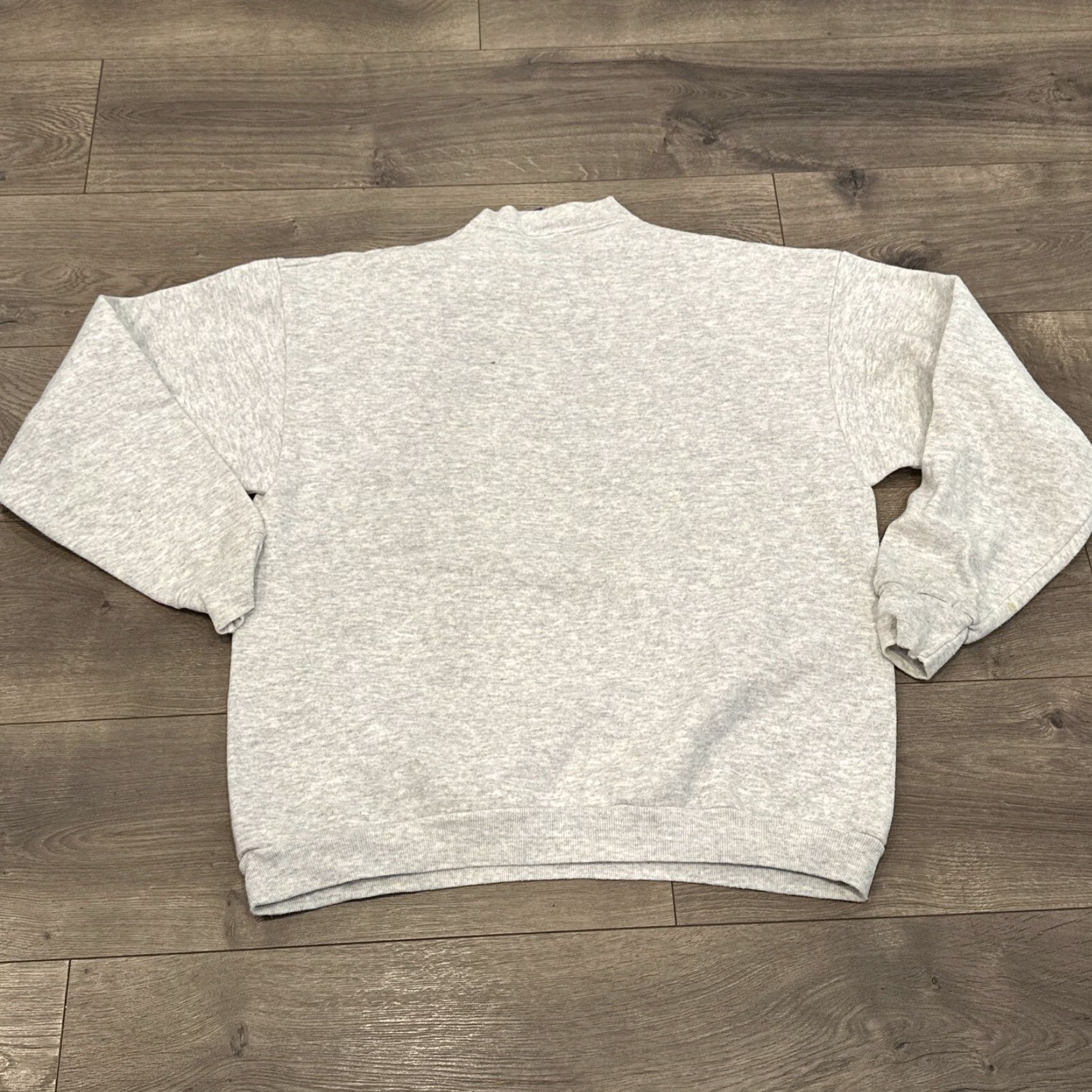 Vintage VINTAGE 90s Oakland Raiders Gray Striped Sweatshirt L Spellout Sportswear USA Mens Size US L / EU 52-54 / 3 - 6 Thumbnail