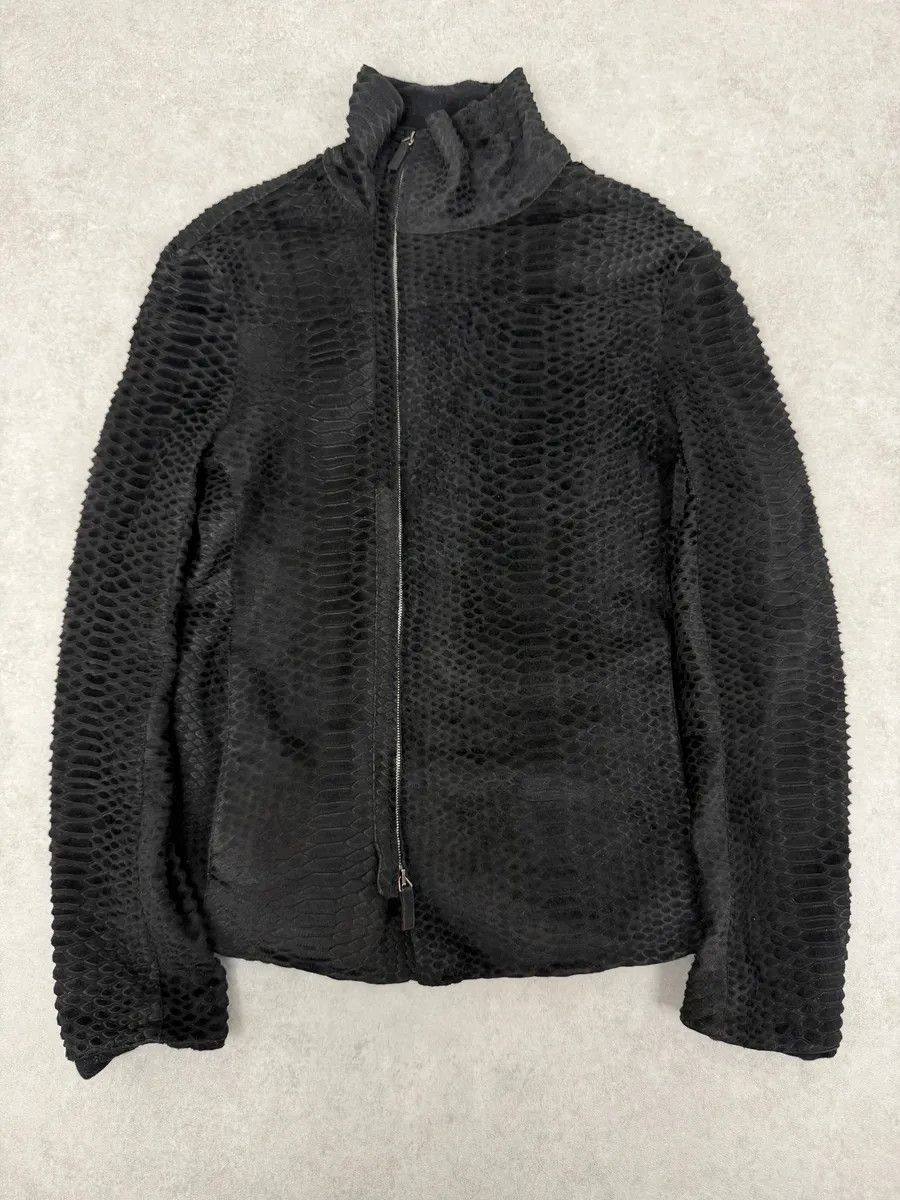Emporio Armani AW2010 Emporio Armani Asymmetrical Black Crocodile Embossed Leather Jacket Size US M / EU 48-50 / 2 - 1 Thumbnail