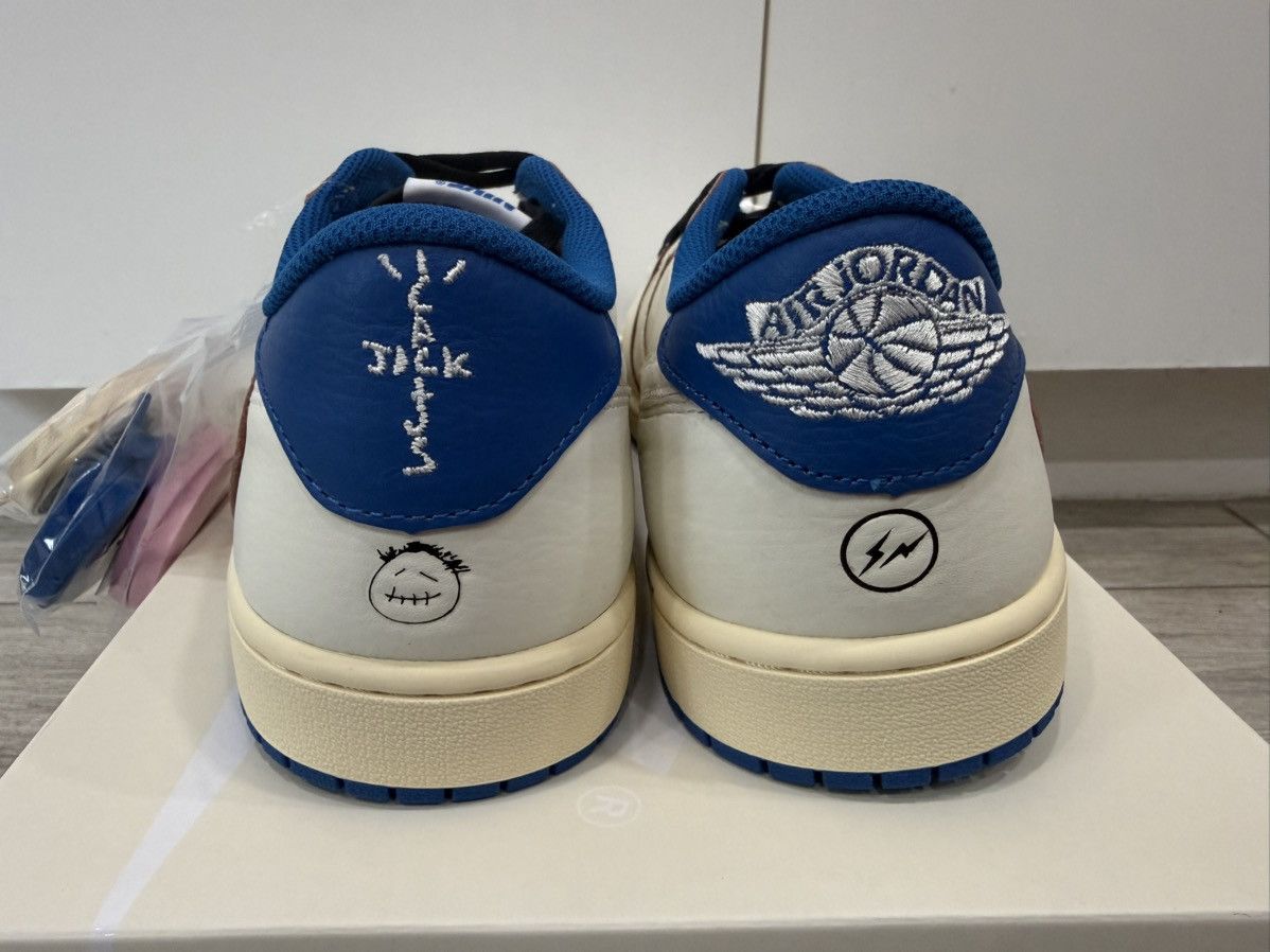 Fragment Design × Jordan Brand × Travis Scott Fragment Travis Scott Jordan 1 Retro Low Sail Black Blue 12 Size US 12 / EU 45 - 8 Thumbnail