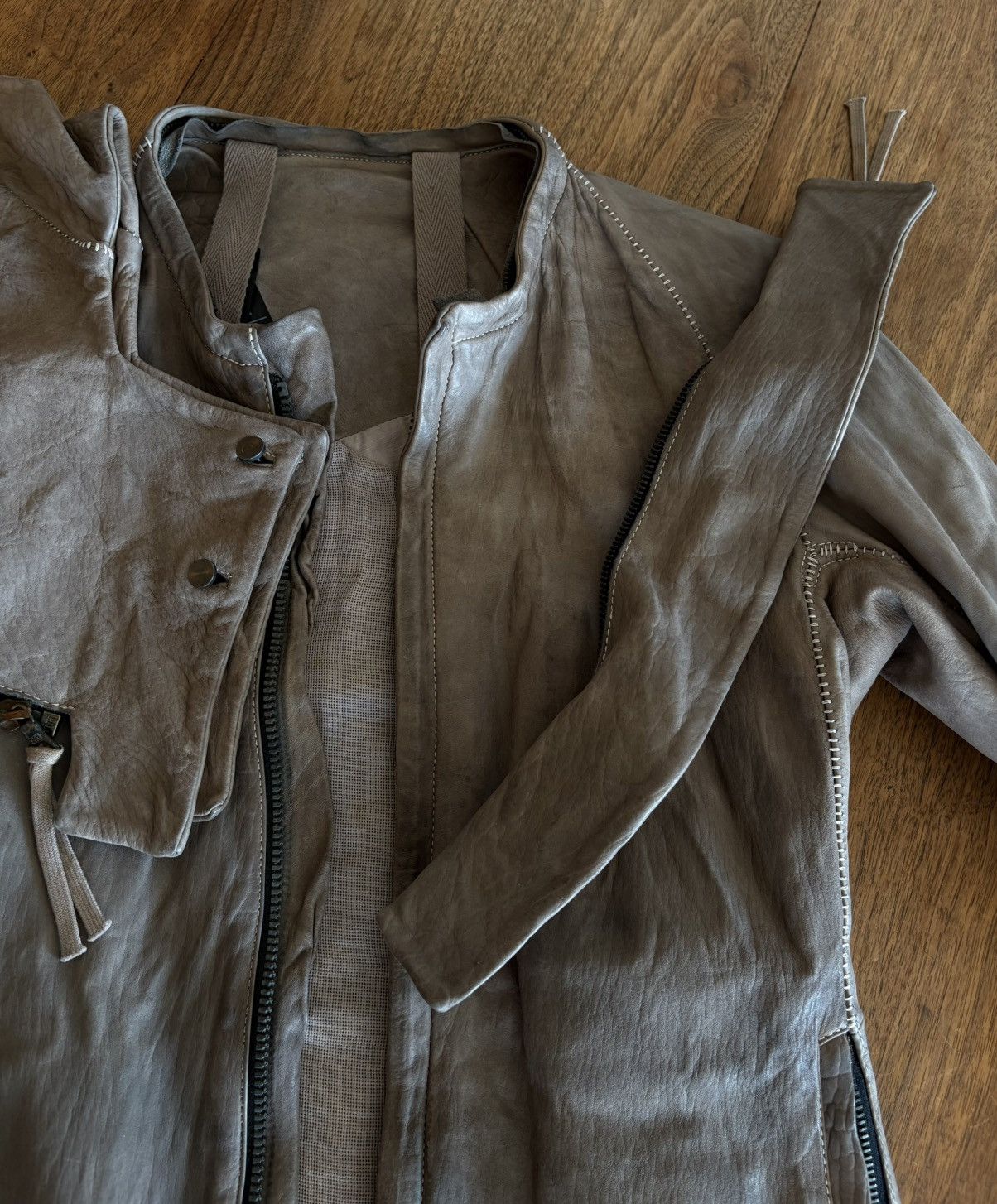 Boris Bidjan Saberi GRAIL J2 F2503M Dark Grey with Hood Size US M / EU 48-50 / 2 - 17 Thumbnail