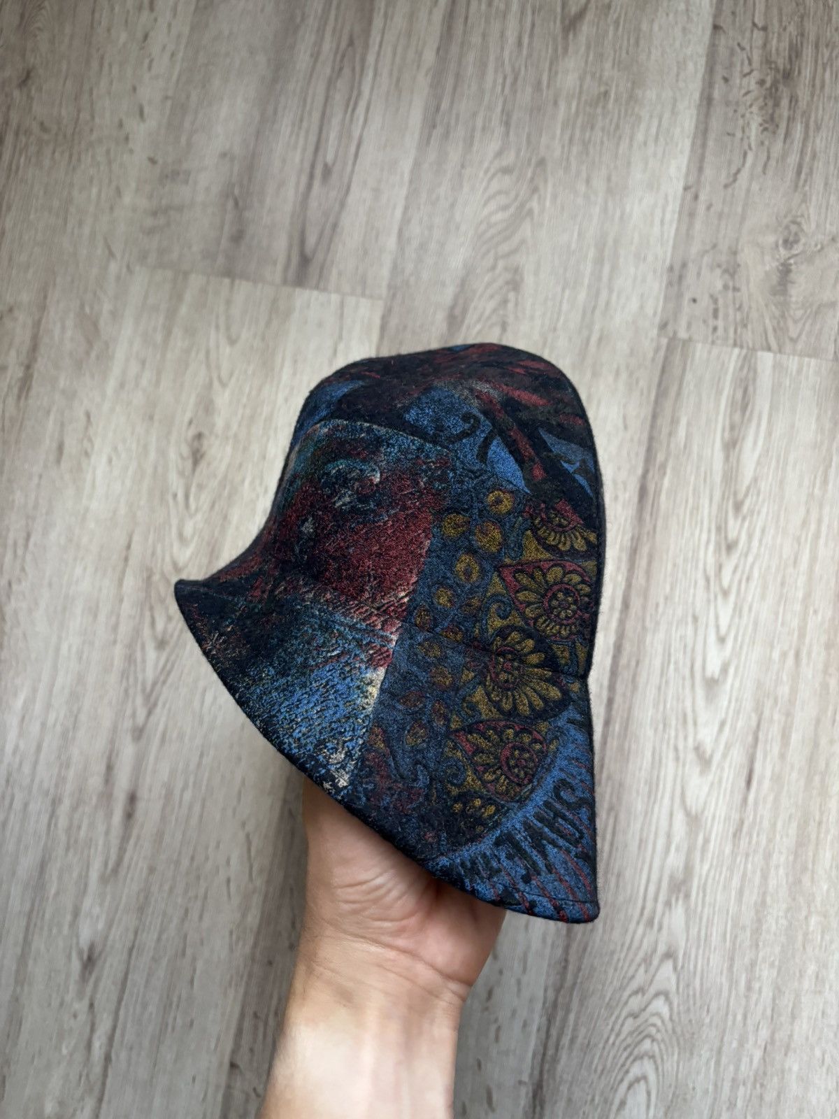 Other Save The Queen Hat rare Size ONE SIZE - 9 Thumbnail