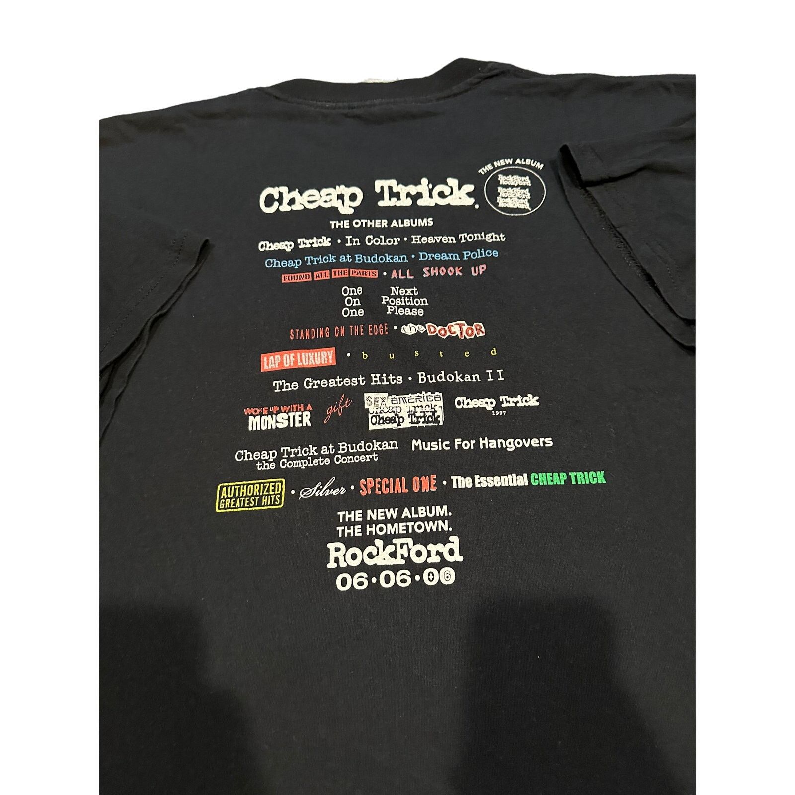 Gildan 2006 Cheap Trick Rockford T-Shirt Size US XL / EU 56 / 4 - 6 Thumbnail