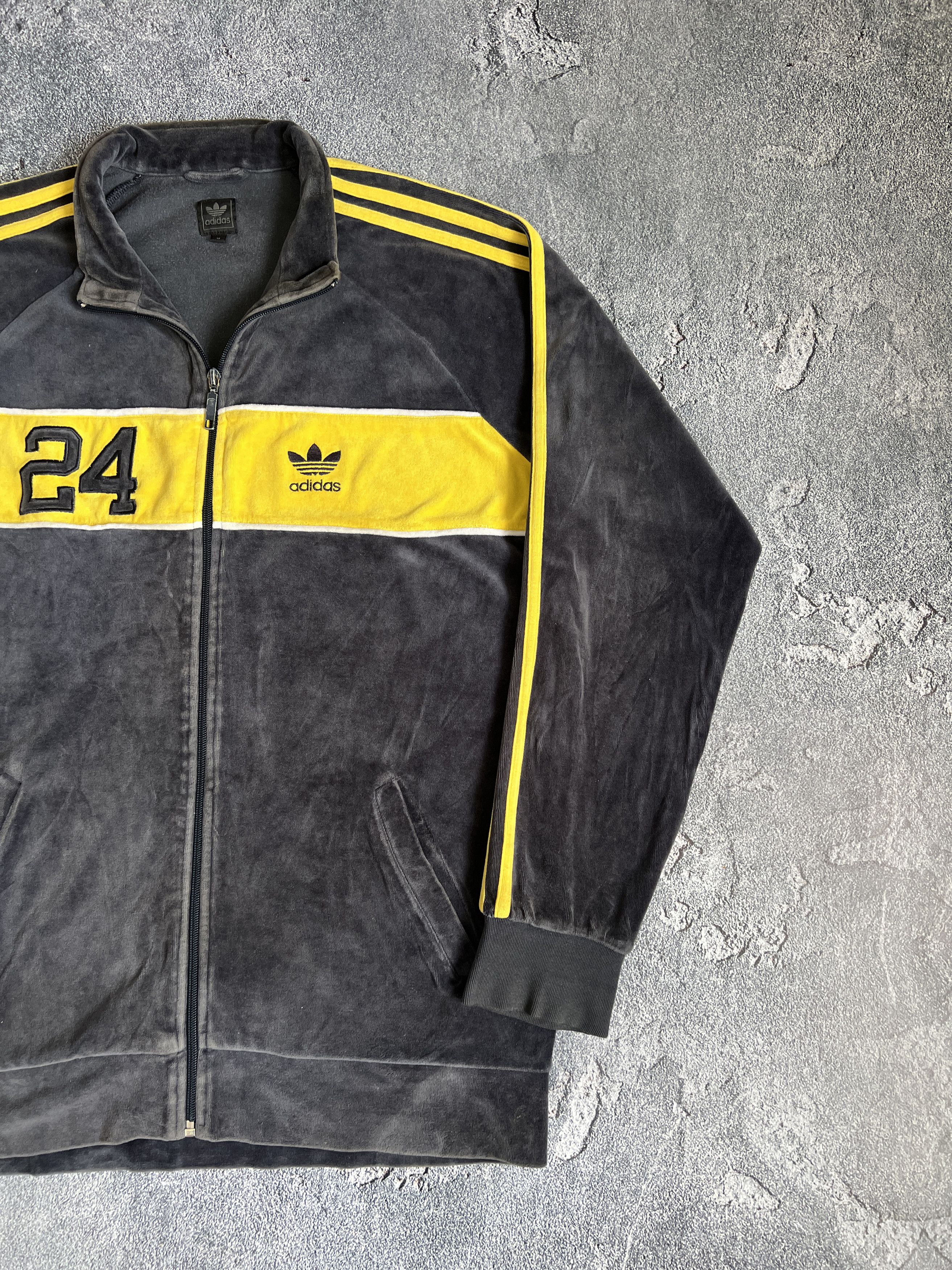 Adidas Vintage ADidas track jacket velvet 24 yellow y2k zip Size US M / EU 48-50 / 2 - 4 Thumbnail