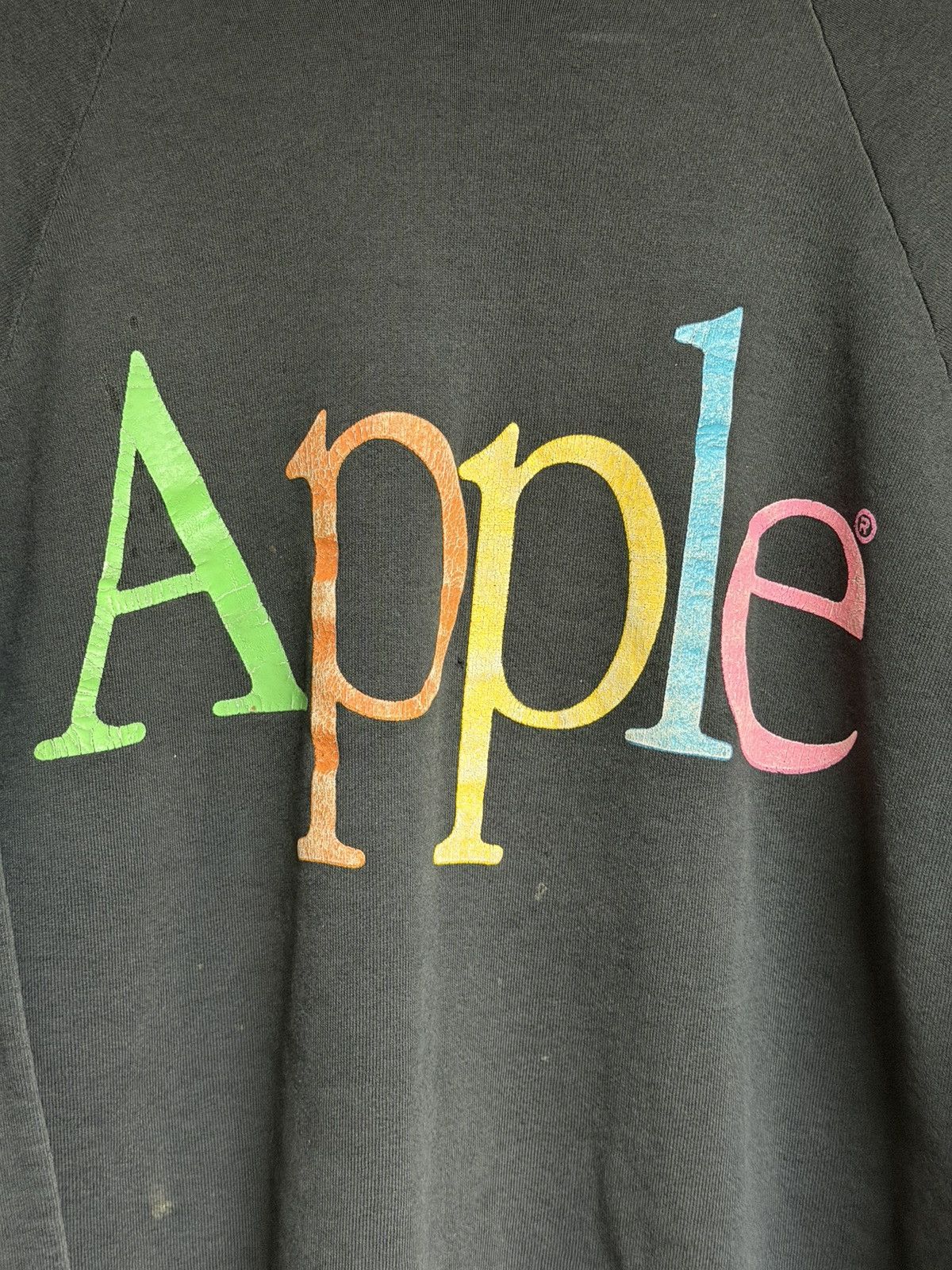 Fruit Of The Loom Vintage Fruit of the Loom Apple Crewneck Size US L / EU 52-54 / 3 - 3 Thumbnail