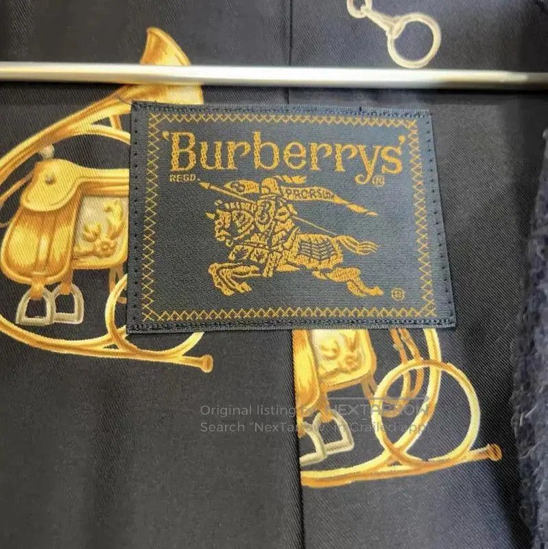 Burberry Burberry Dark Blue Wool Women's Coat. Size M / US 6-8 / IT 42-44 - 5 Thumbnail