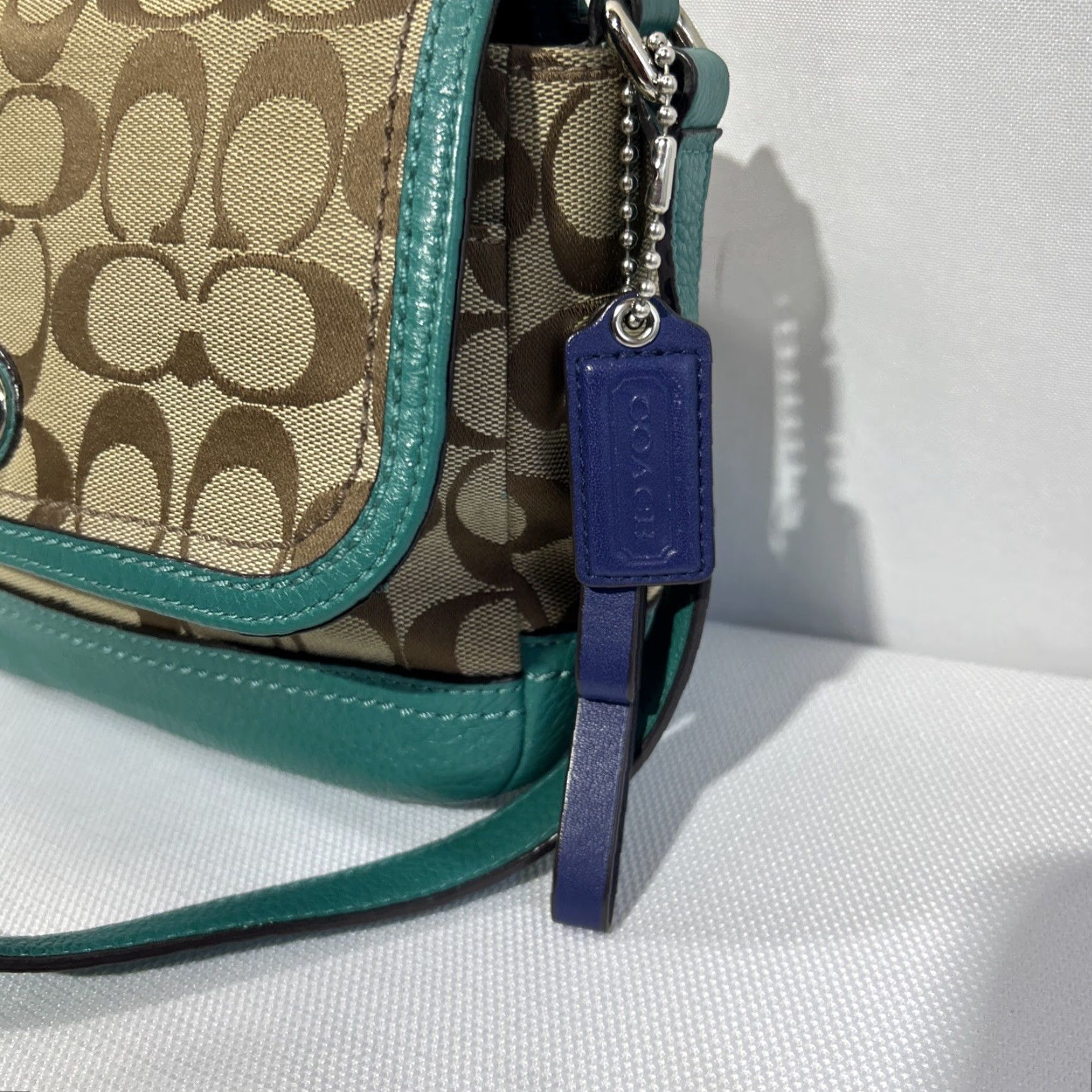 Coach Coach Signature Brown Green Canvas Messenger Bag Crossbody, Small, Women, F23286 Size ONE SIZE - 3 Thumbnail