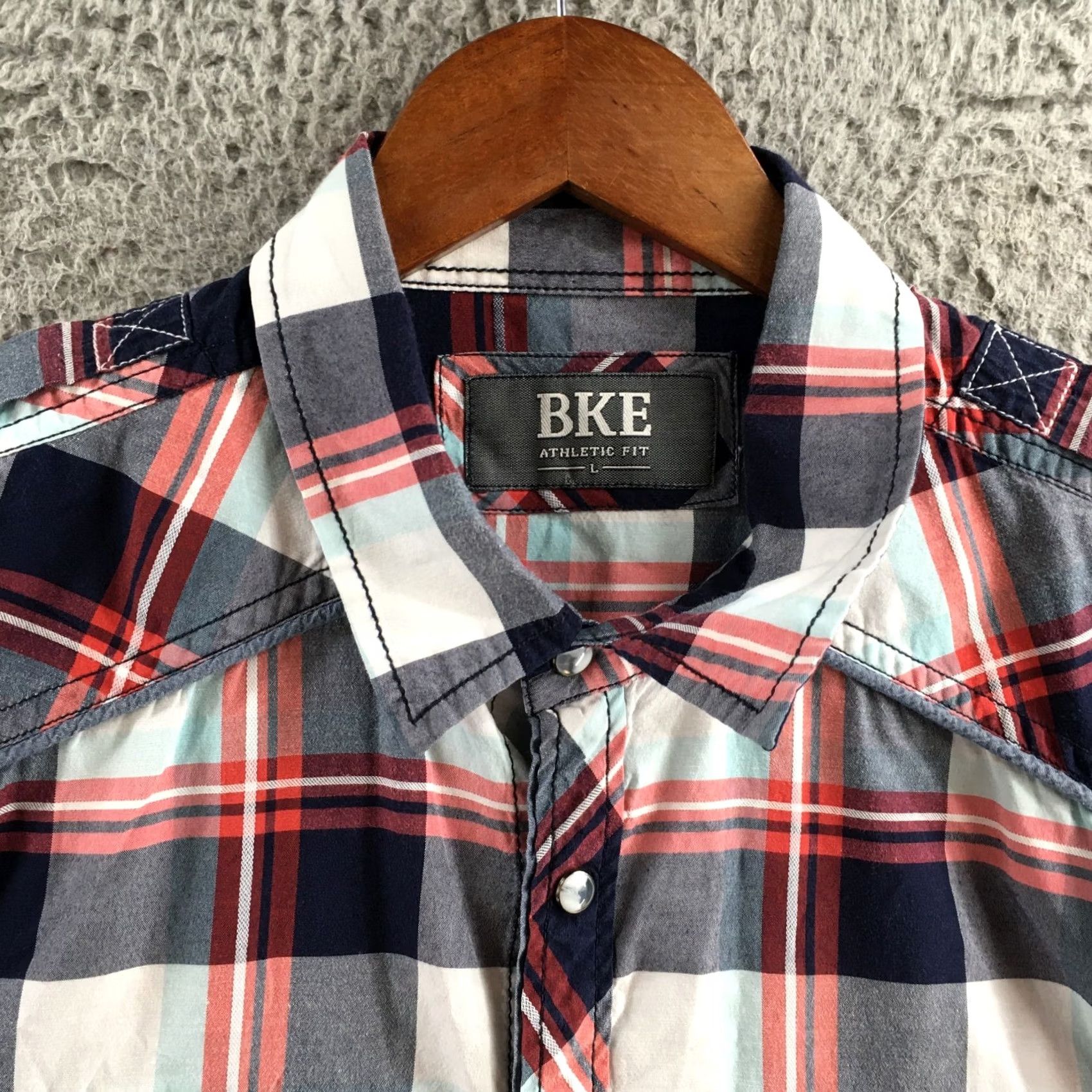 BKE BKE Shirt Mens L Athletic Fit Red Plaid Short Sleeve Button Front Top Size US L / EU 52-54 / 3 - 3 Thumbnail