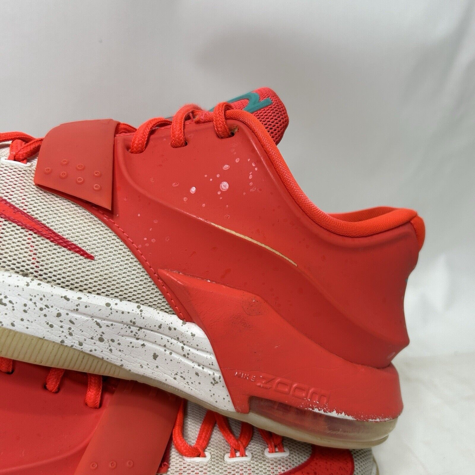 Nike Nike KD 7 “Christmas/Egg Nog” Size US 8.5 / EU 41-42 - 8 Thumbnail