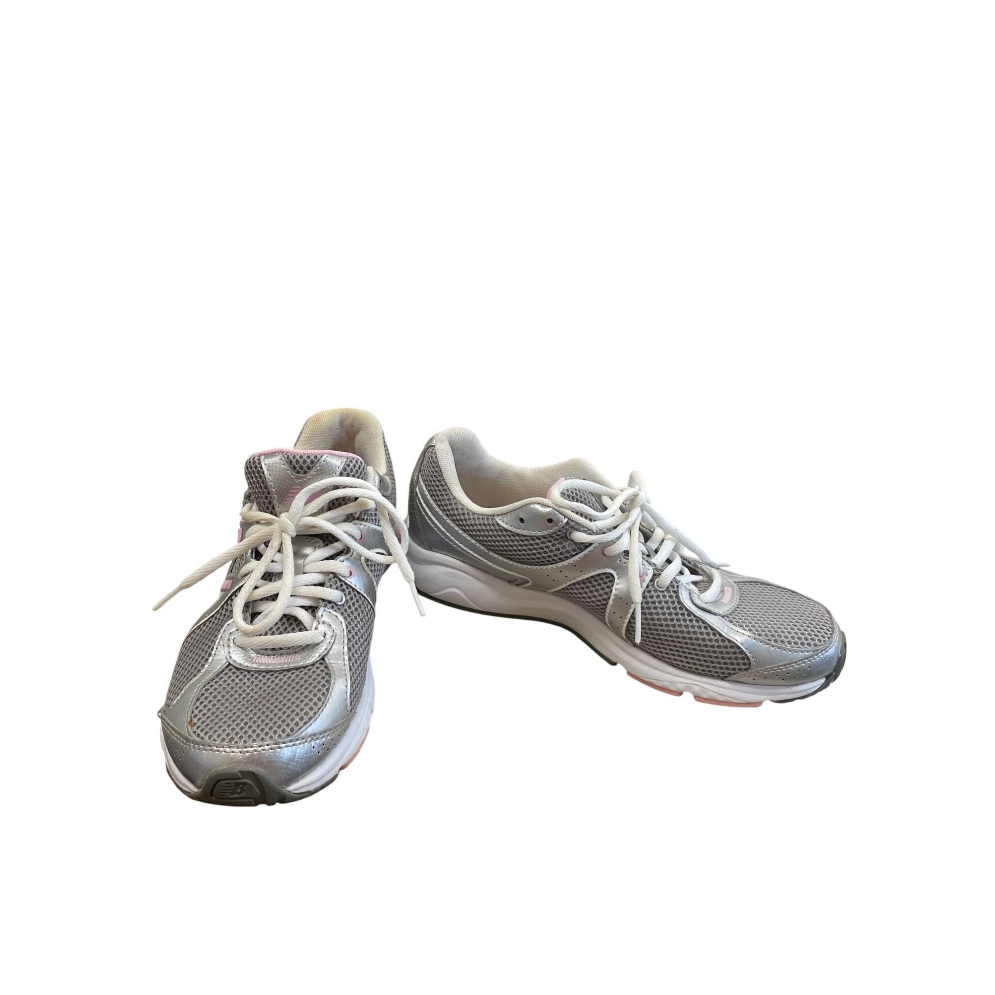 New Balance New Balance 665 Womens Gray Pink Sneakers Size 8.5 SKU 8536 Size US 8.5 / IT 38.5 - 1 Thumbnail