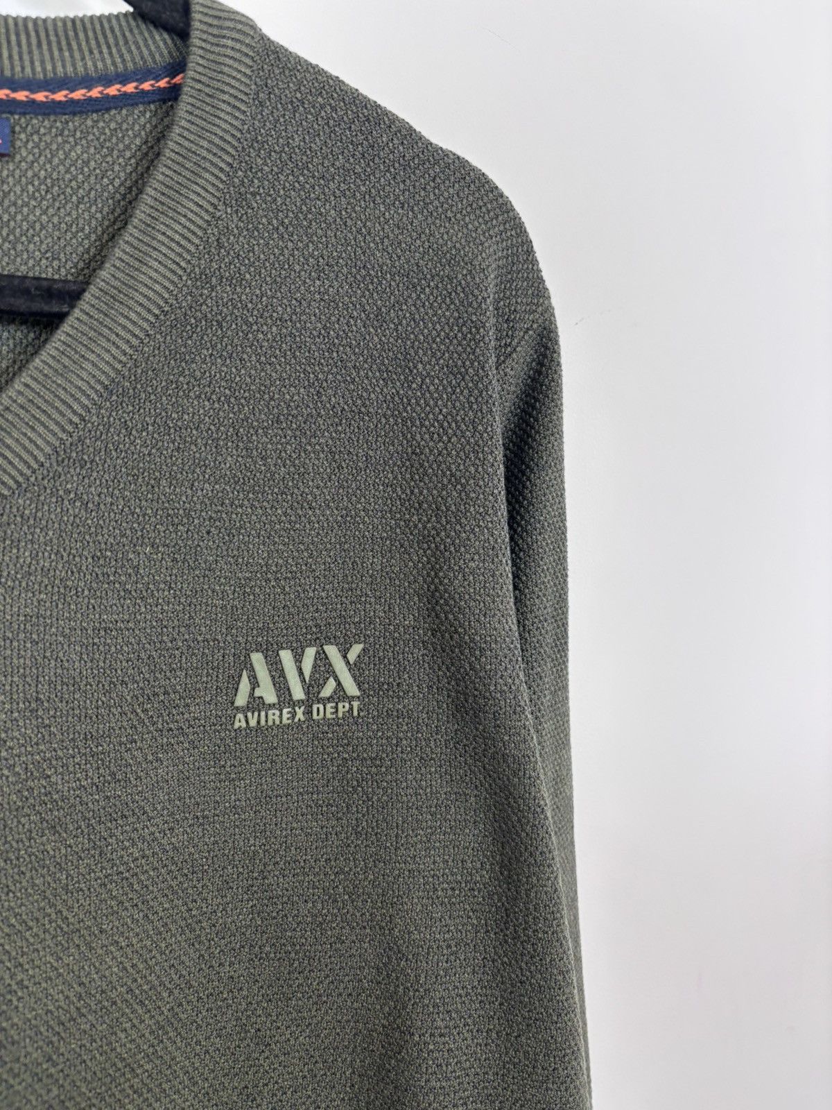 Avirex Avirex Men’s Khaki Green V-Neck Sweater Pullover Military Size US XL / EU 56 / 4 - 5 Thumbnail