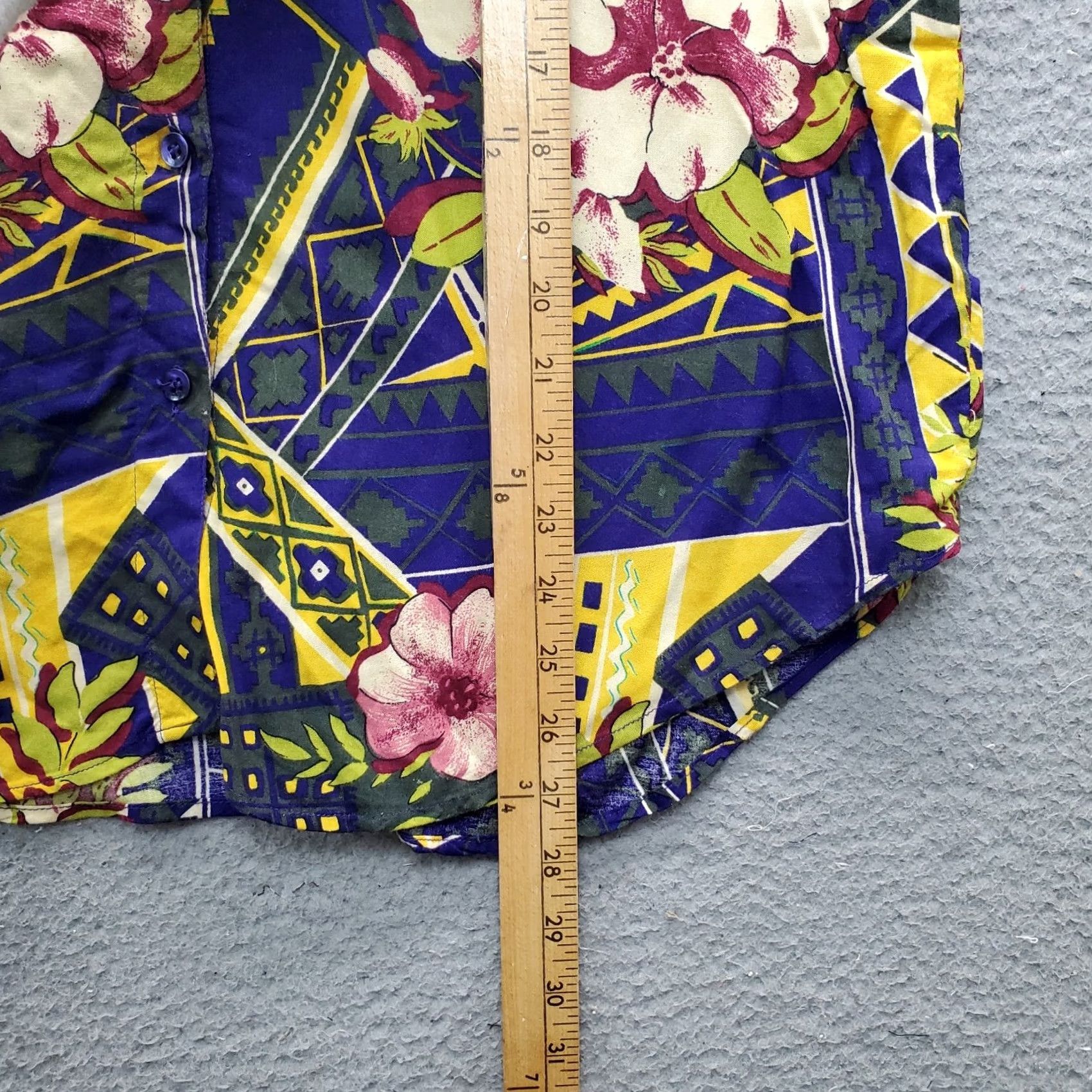 Vintage Take Away Shirt Womens Large Multi Chest Pocket Short Sleeve Button Down Collar Size L / US 10 / IT 46 - 3 Thumbnail