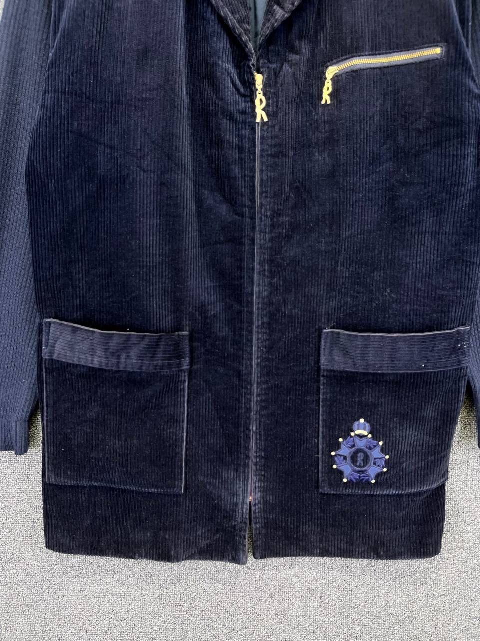 Roberta di Camerino Vintage Roberta Di Camerino Corduroy Zip Up Jacket Size S / US 4 / IT 40 - 6 Thumbnail